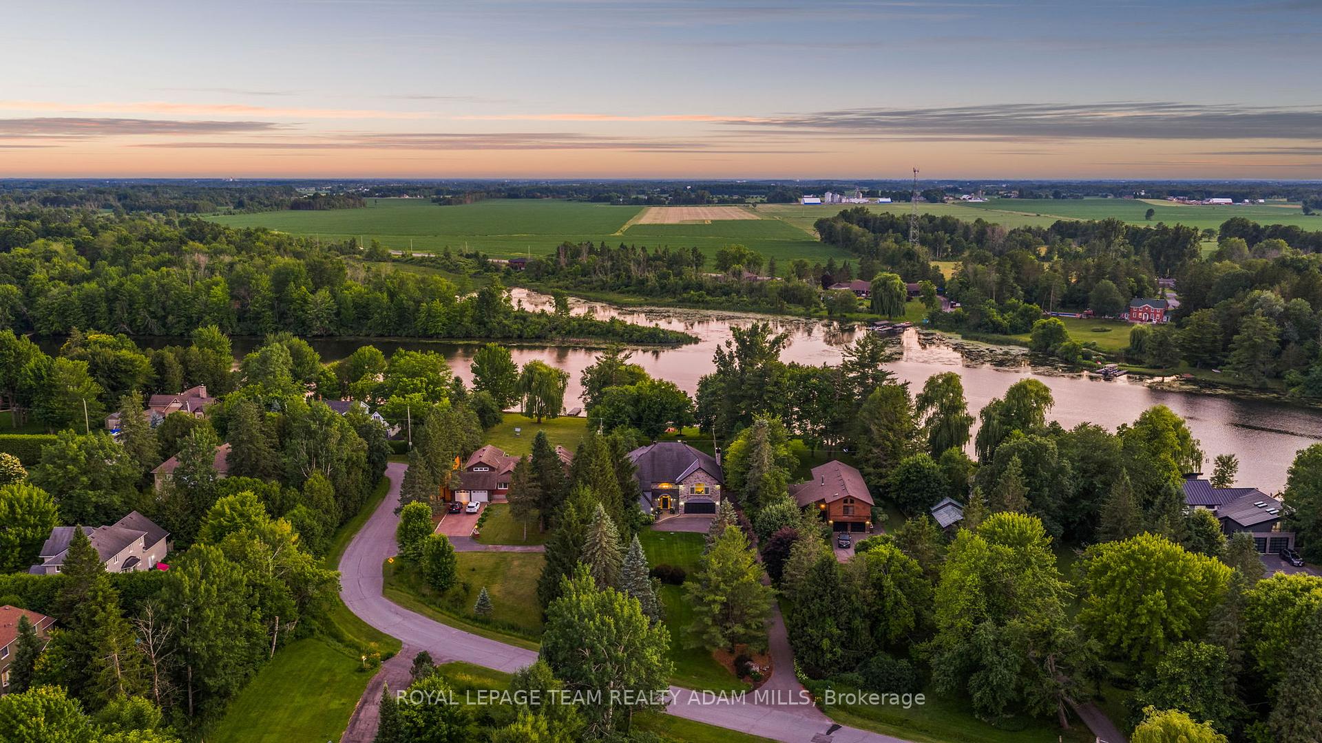 Photo 47 of 2330 Summerside Drive, Ottawa, Manotick East to Manotick Station — HOMEH