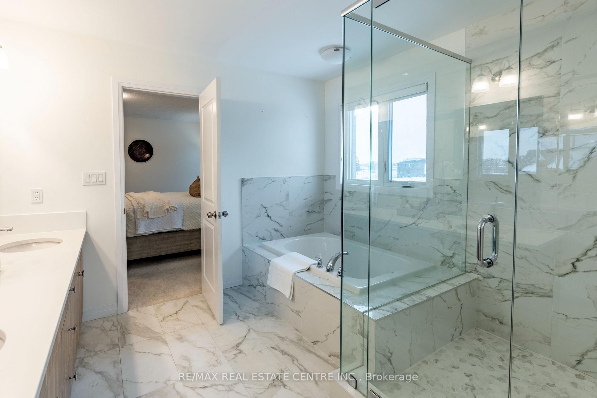 Photo 15 of 104 Dempsey Drive, Stratford — HOMEH