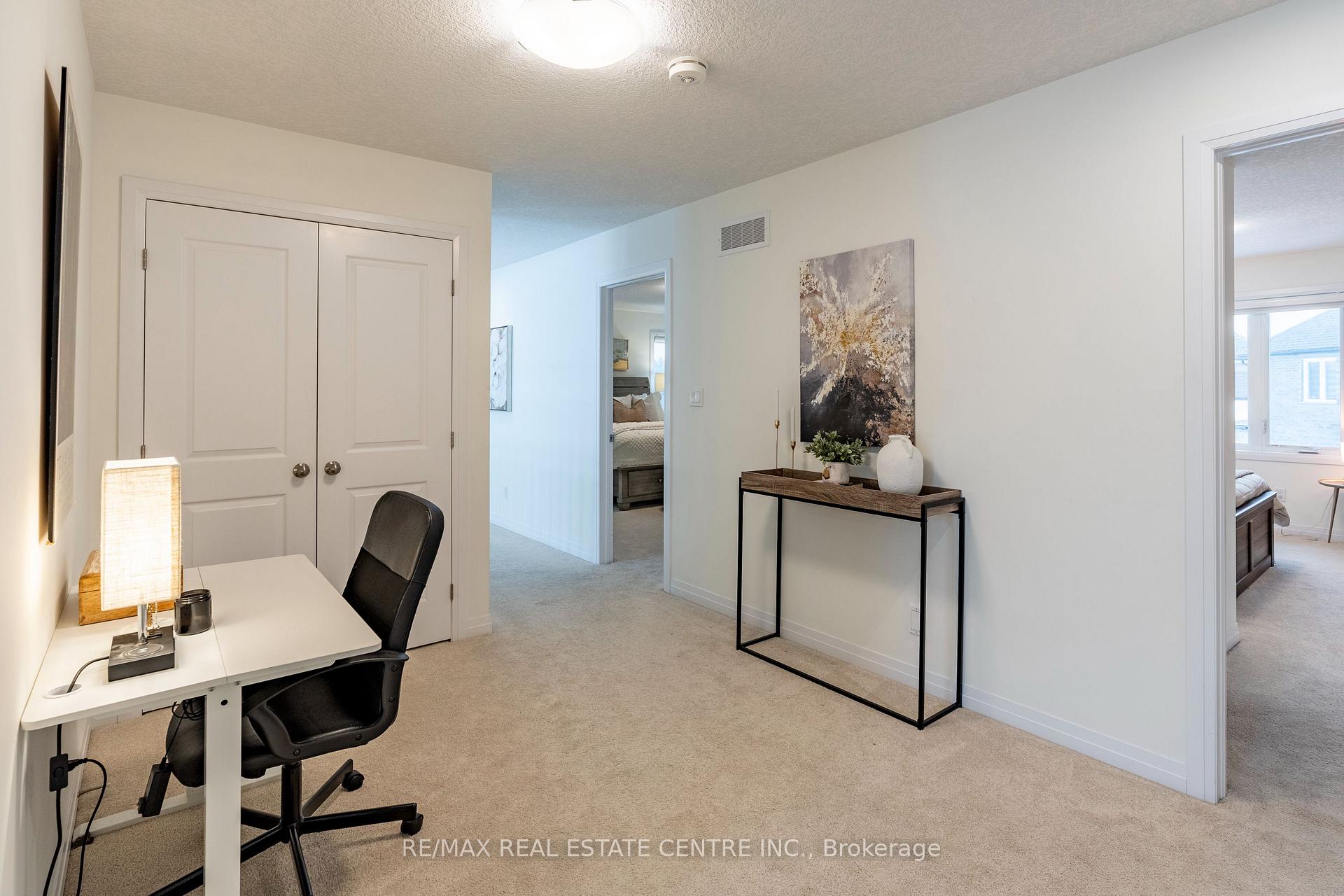 Photo 24 of 104 Dempsey Drive, Stratford — HOMEH