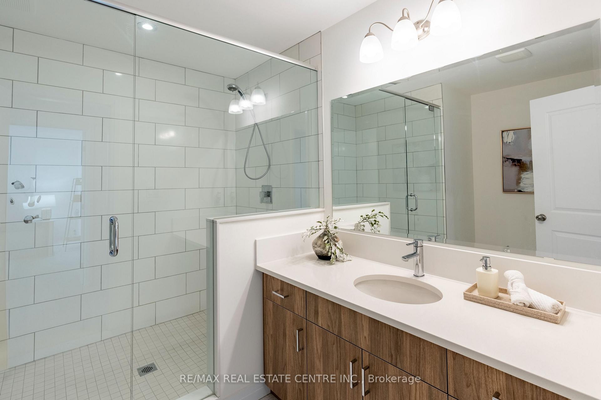 Photo 27 of 104 Dempsey Drive, Stratford — HOMEH