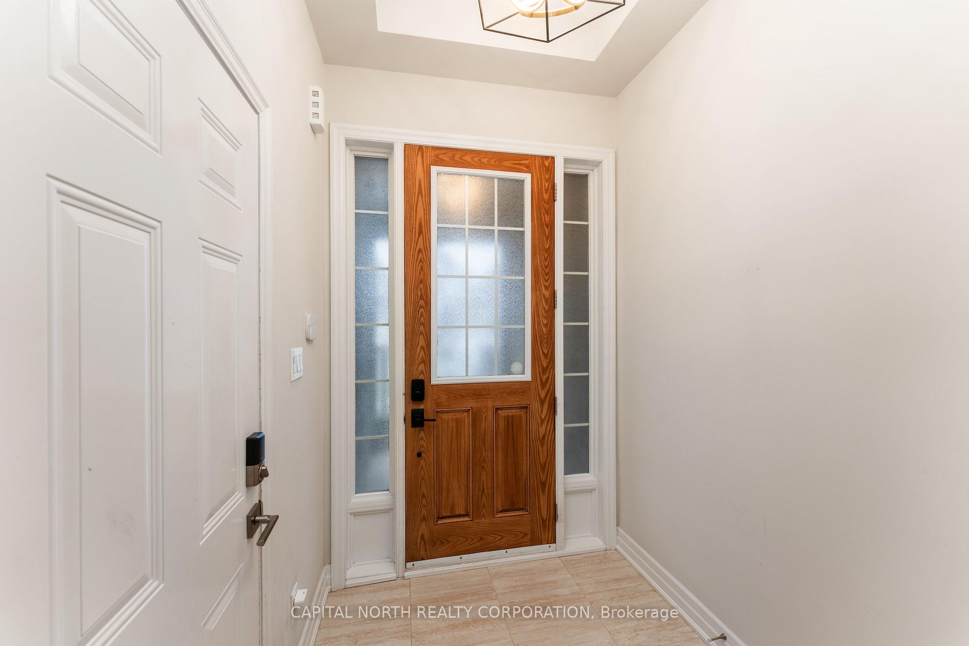 Photo 2 of 64 Alex Campbell Crescent, King, King City — HOMEH