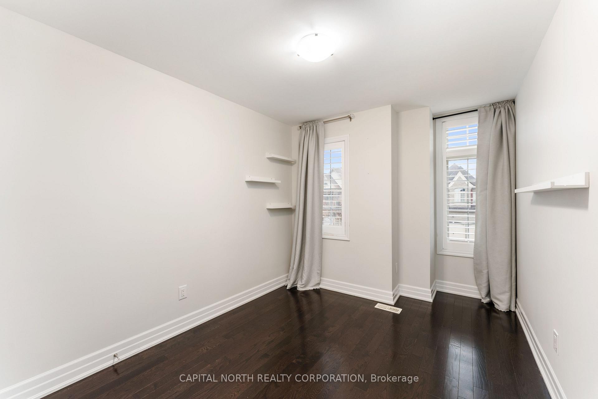 Photo 22 of 64 Alex Campbell Crescent, King, King City — HOMEH