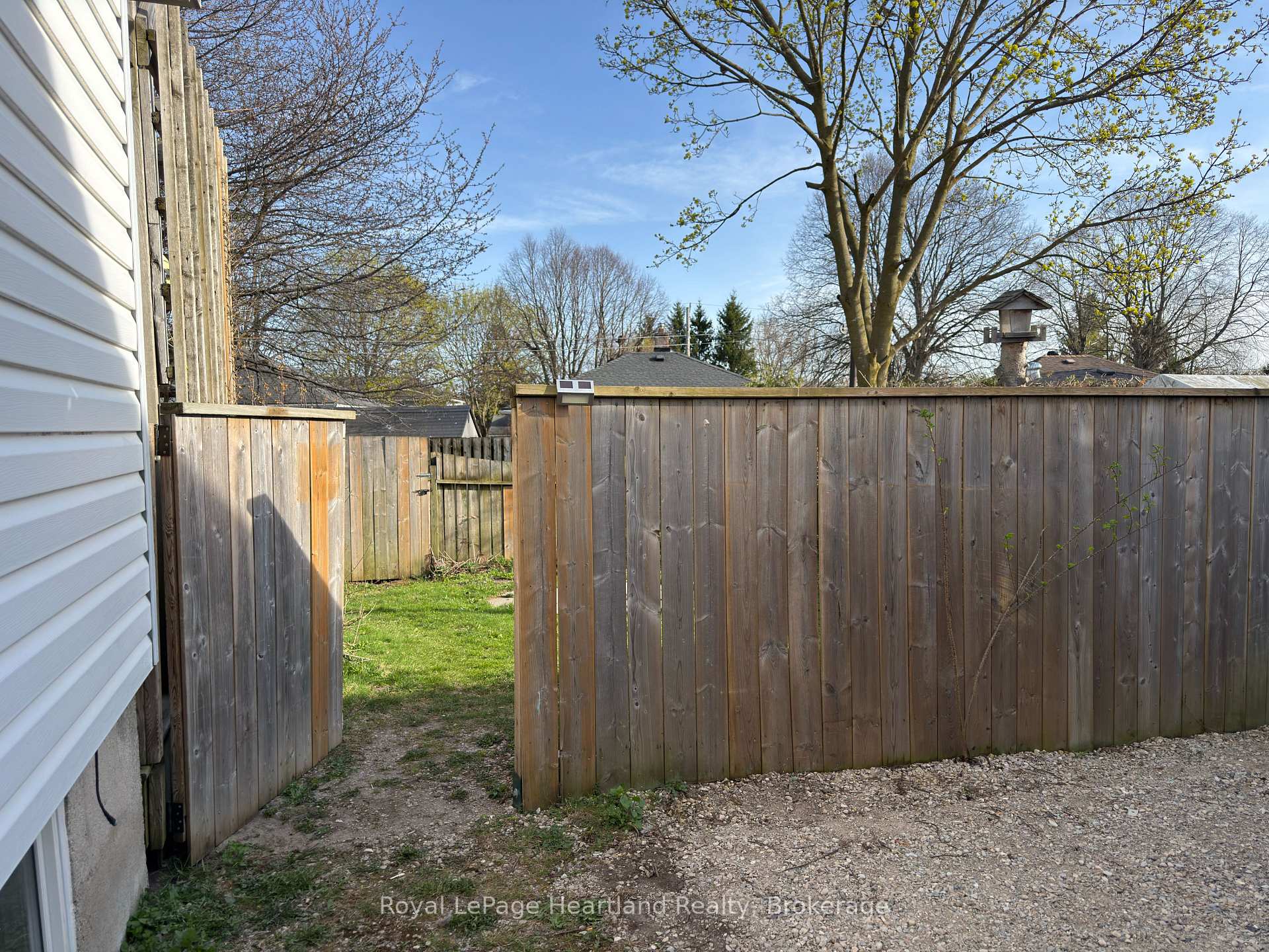 Photo 29 of 32 Regina Road, Huron East, Vanastra — HOMEH