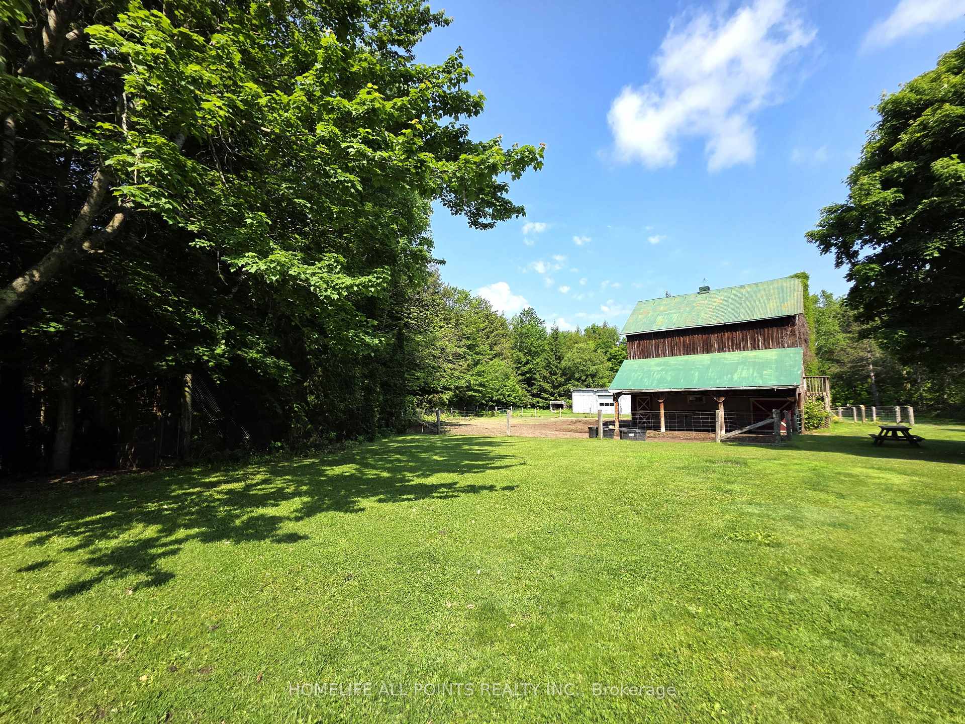 Photo 32 of 7190 93 Highway, Tiny, Rural Tiny — HOMEH