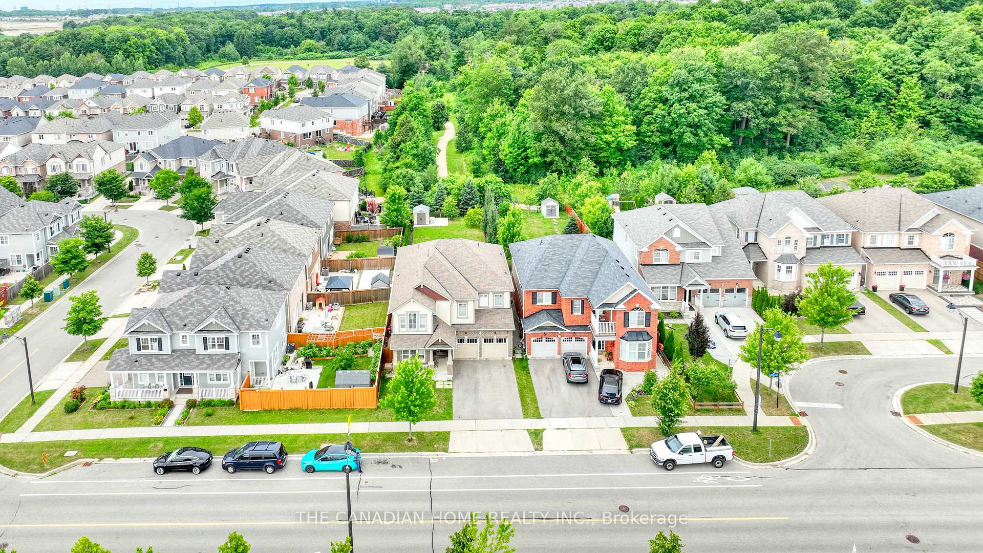 Photo 4 of 314 Seabrook Drive, Kitchener — HOMEH