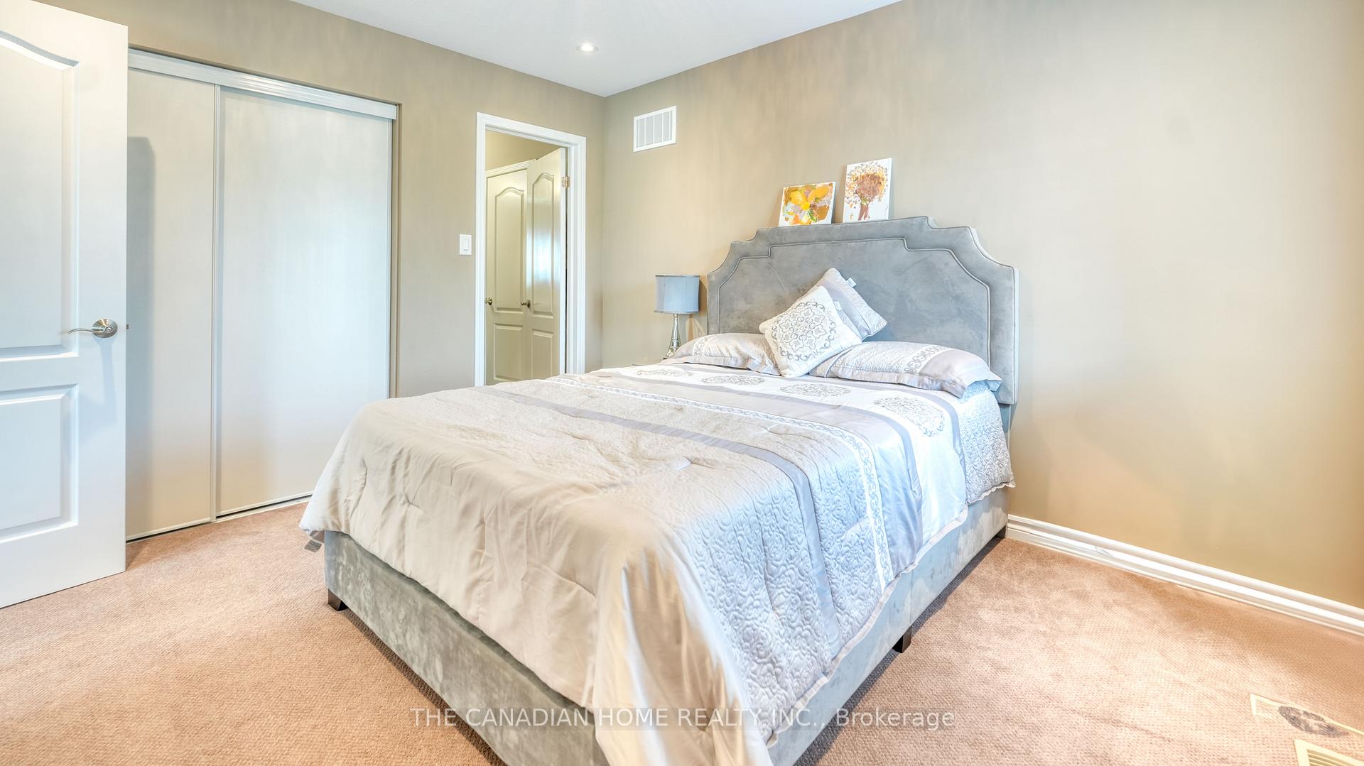 Photo 40 of 314 Seabrook Drive, Kitchener — HOMEH