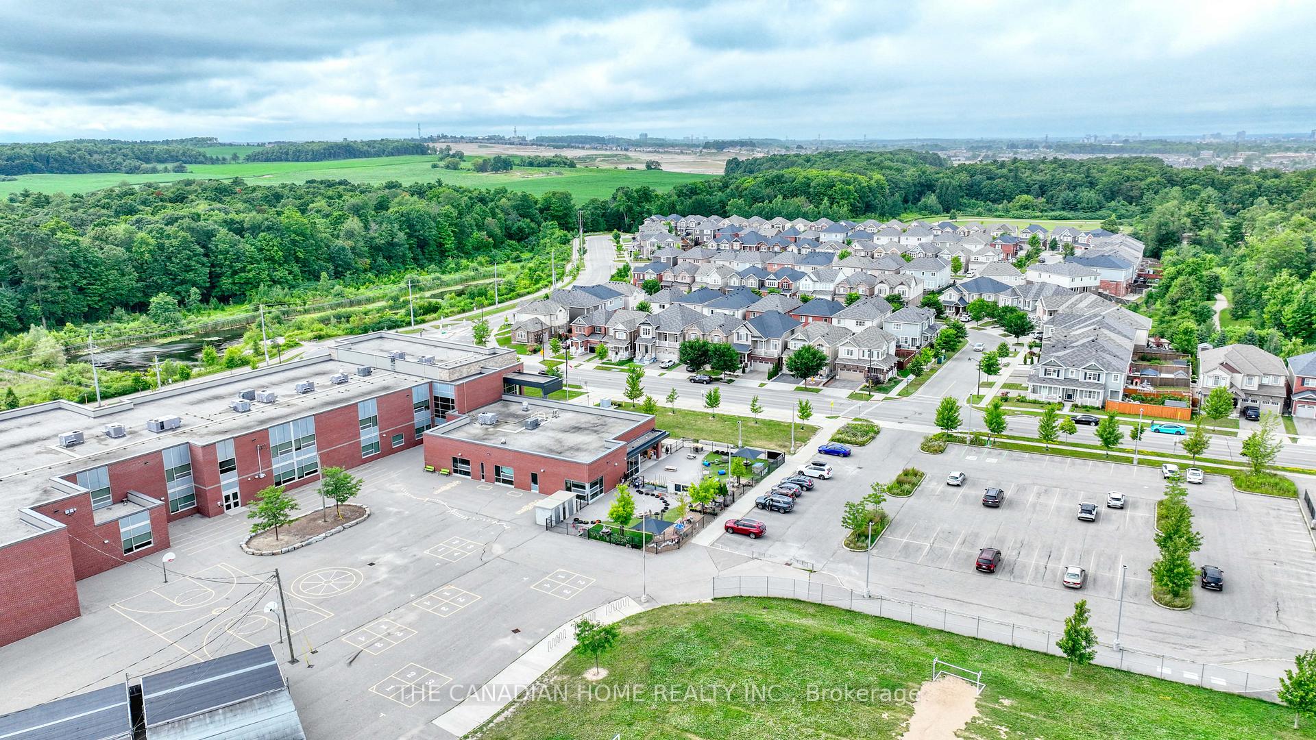 Photo 34 of 314 Seabrook Drive, Kitchener — HOMEH