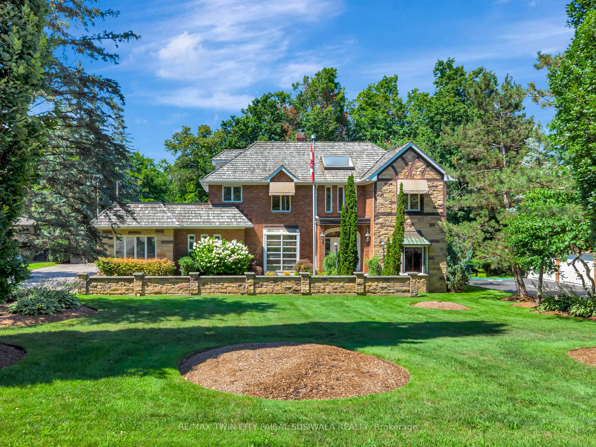Front of 32 Maple Hill Drive