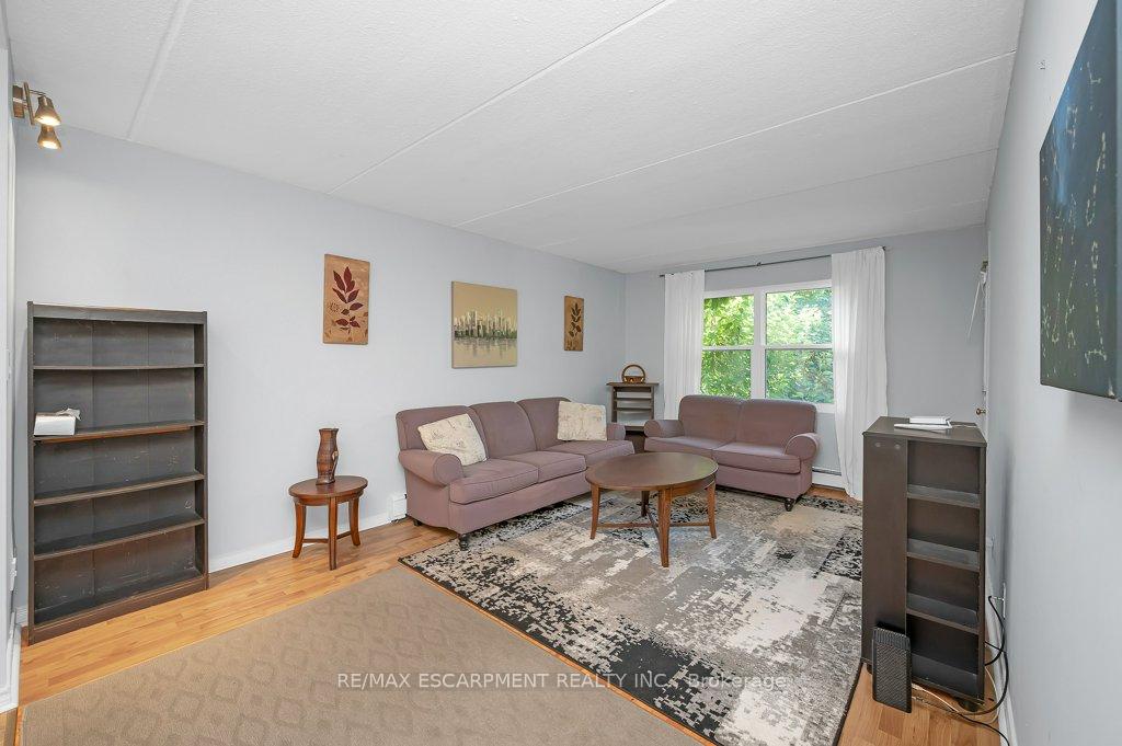 Photo 12 of Unit 402, 41 Rykert Street, St. Catharines, Western Hill — HOMEH