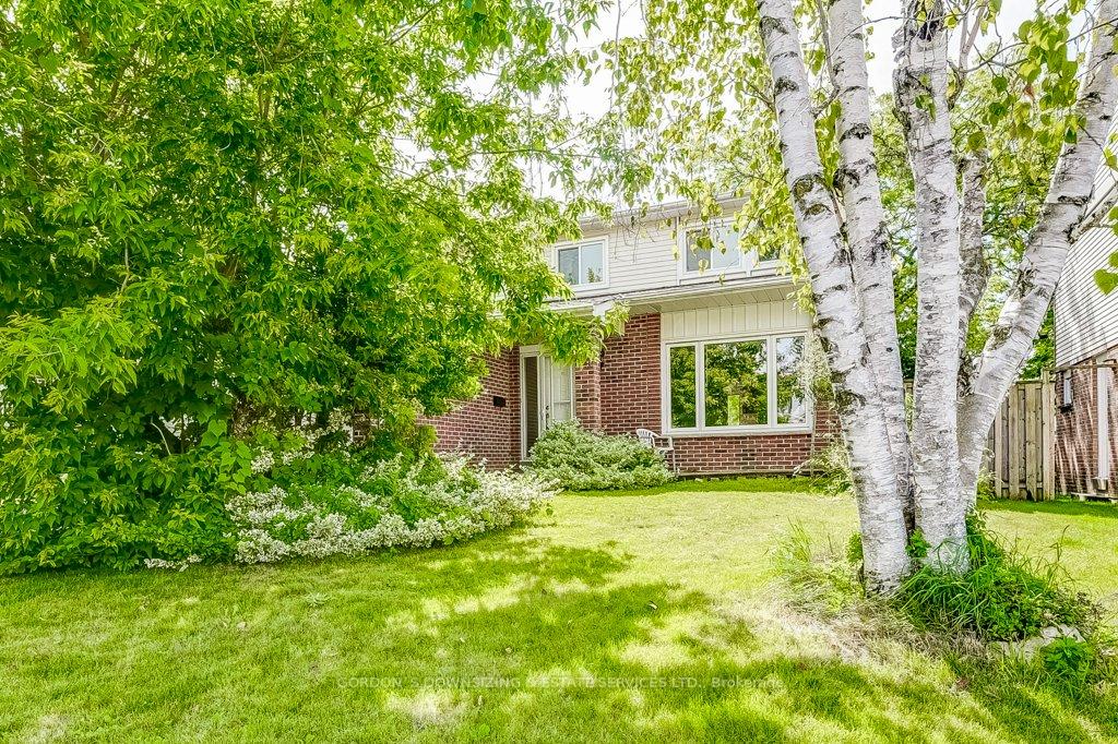 Photo 5 of 99 Panter Crescent, Ajax, South West — HOMEH