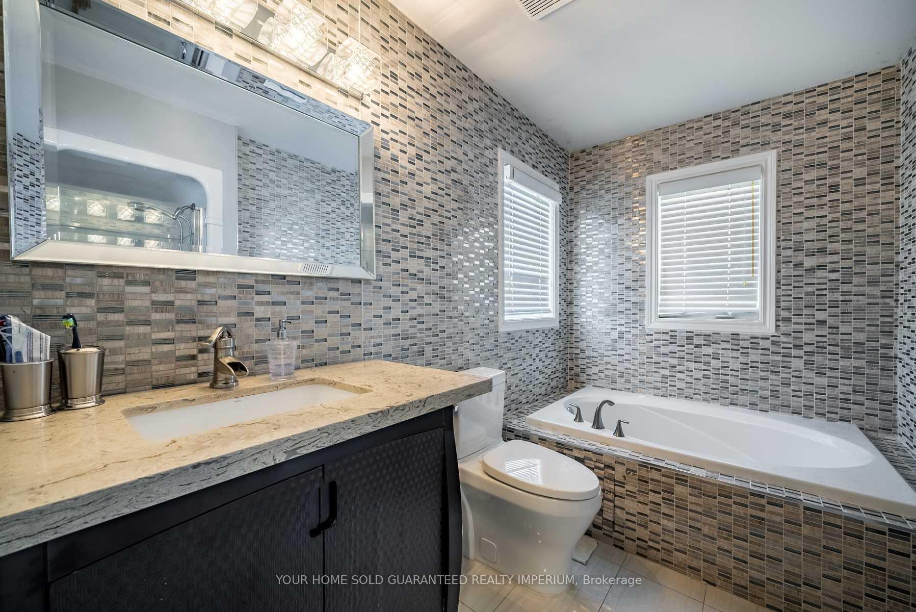 Photo 13 of 73 Sandford Crescent, Whitby, Rolling Acres — HOMEH