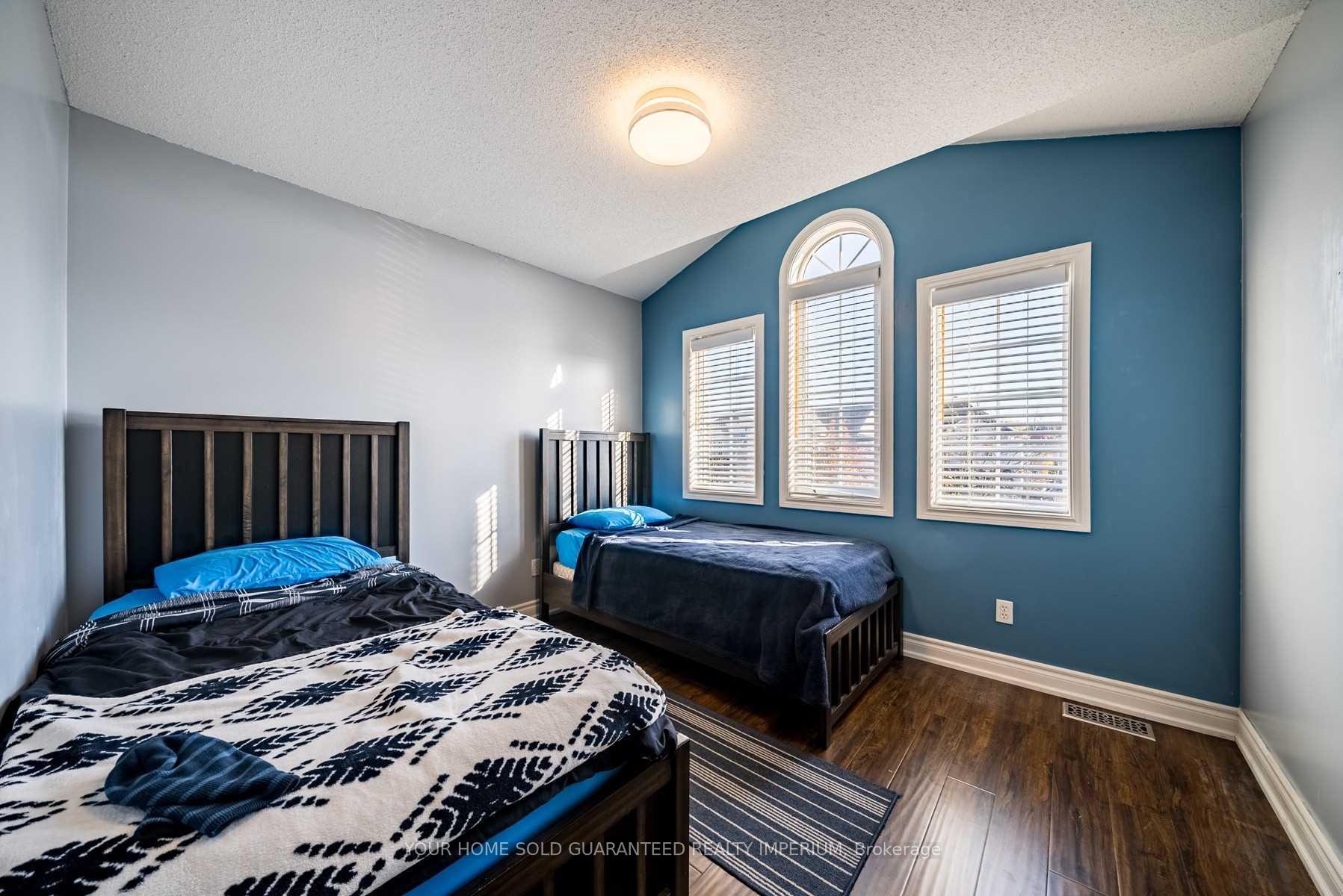 Photo 15 of 73 Sandford Crescent, Whitby, Rolling Acres — HOMEH