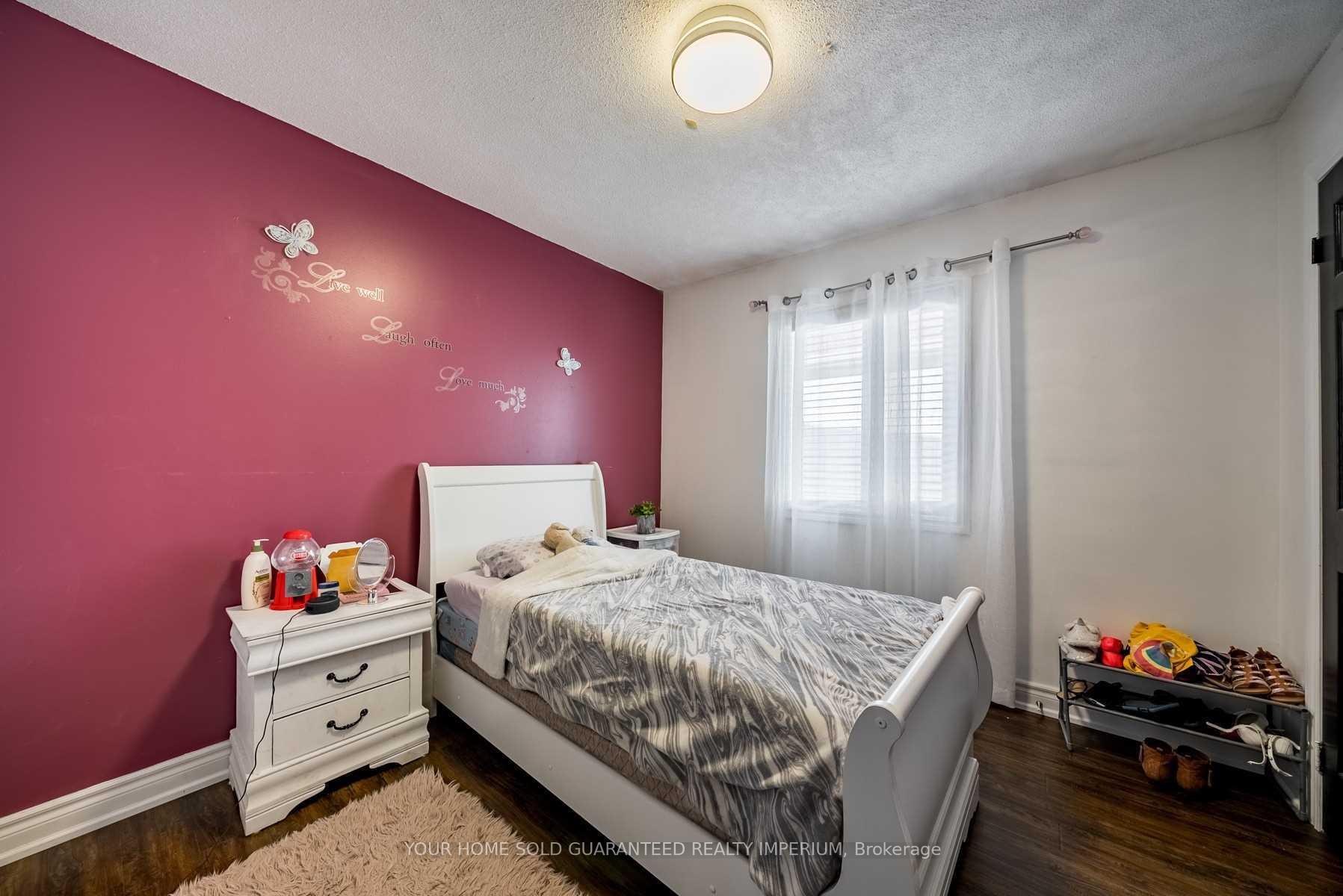 Photo 14 of 73 Sandford Crescent, Whitby, Rolling Acres — HOMEH