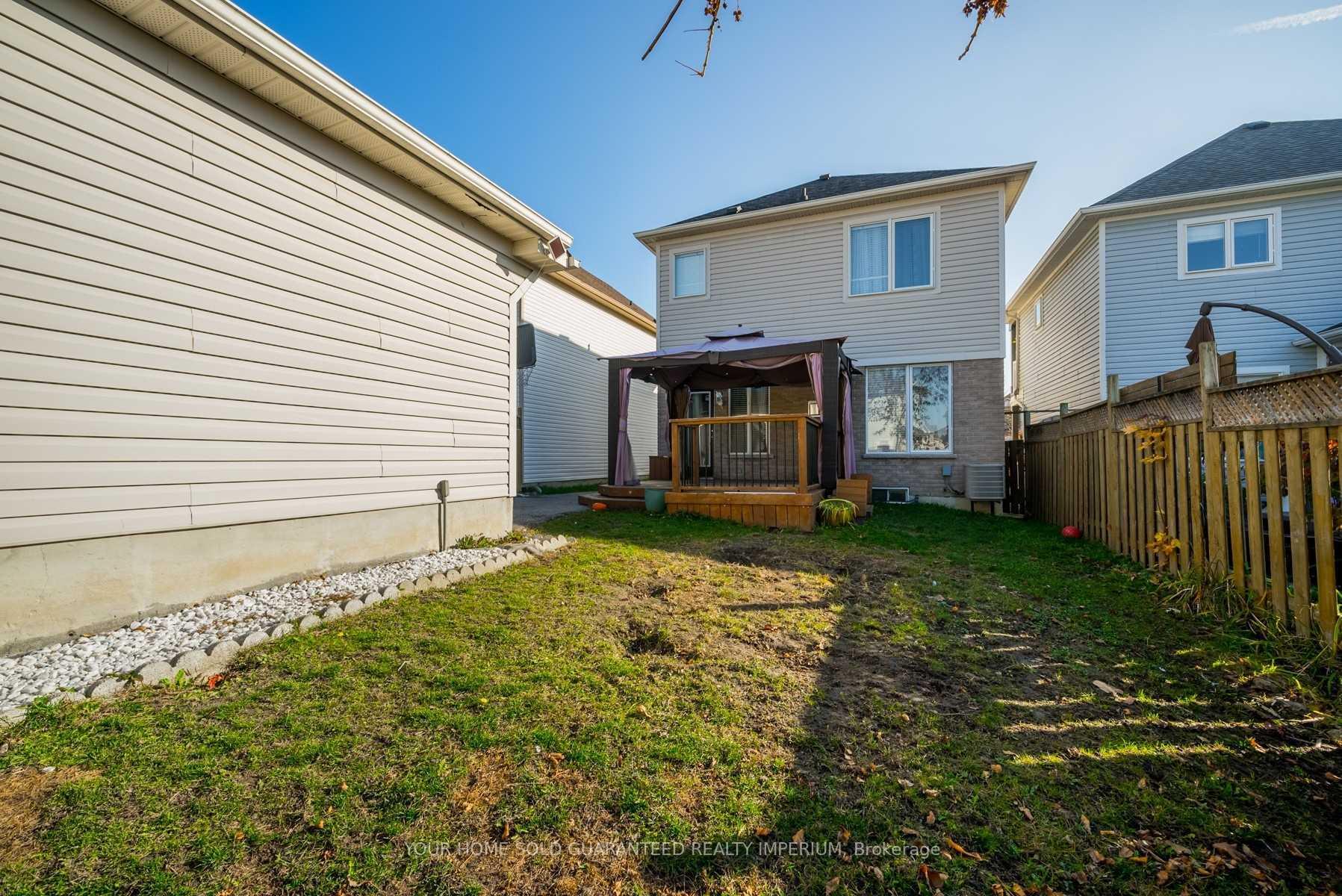 Photo 29 of 73 Sandford Crescent, Whitby, Rolling Acres — HOMEH