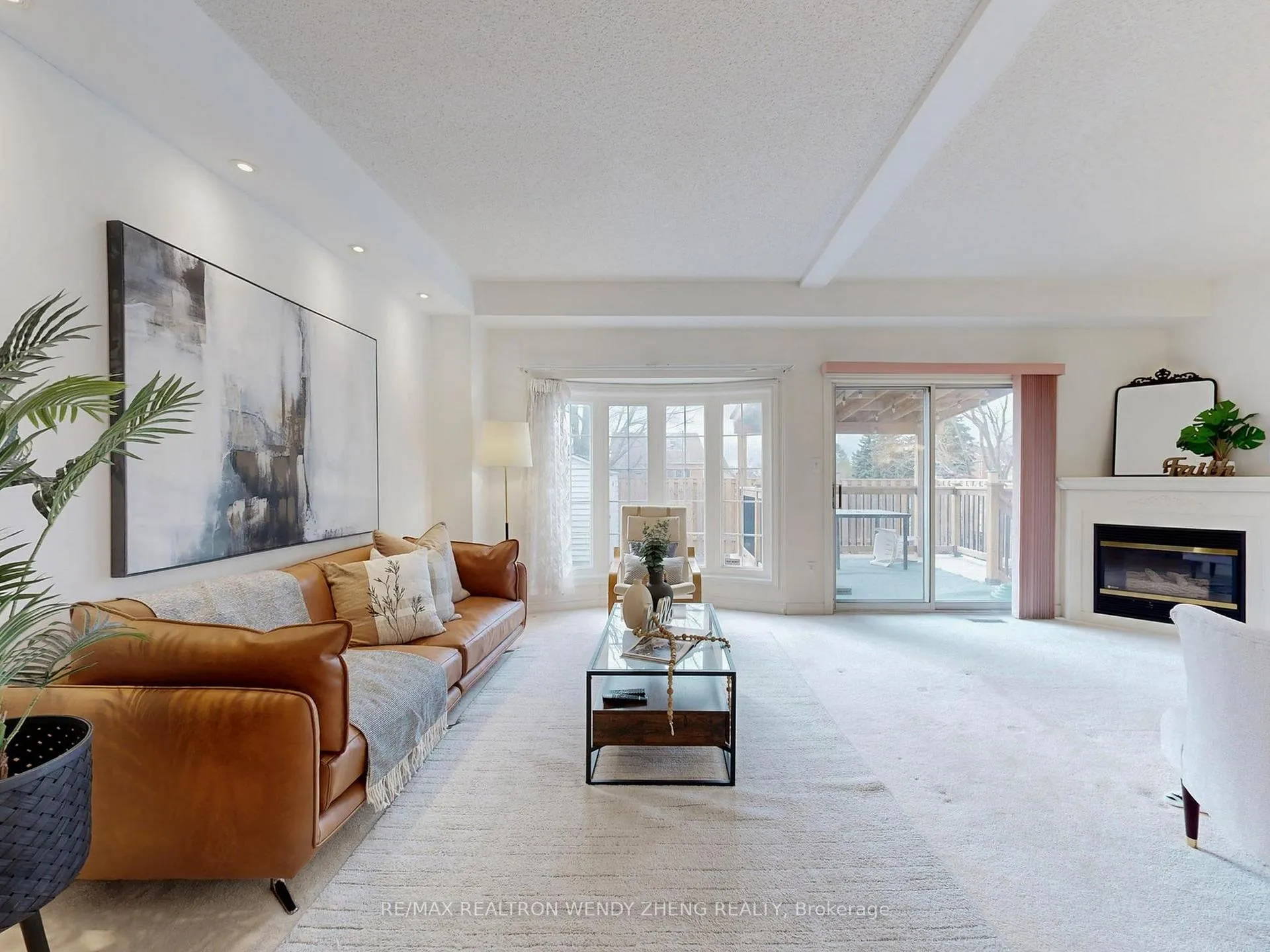 Photo 3 of 75 Macon Place, Markham, Milliken Mills West — HOMEH