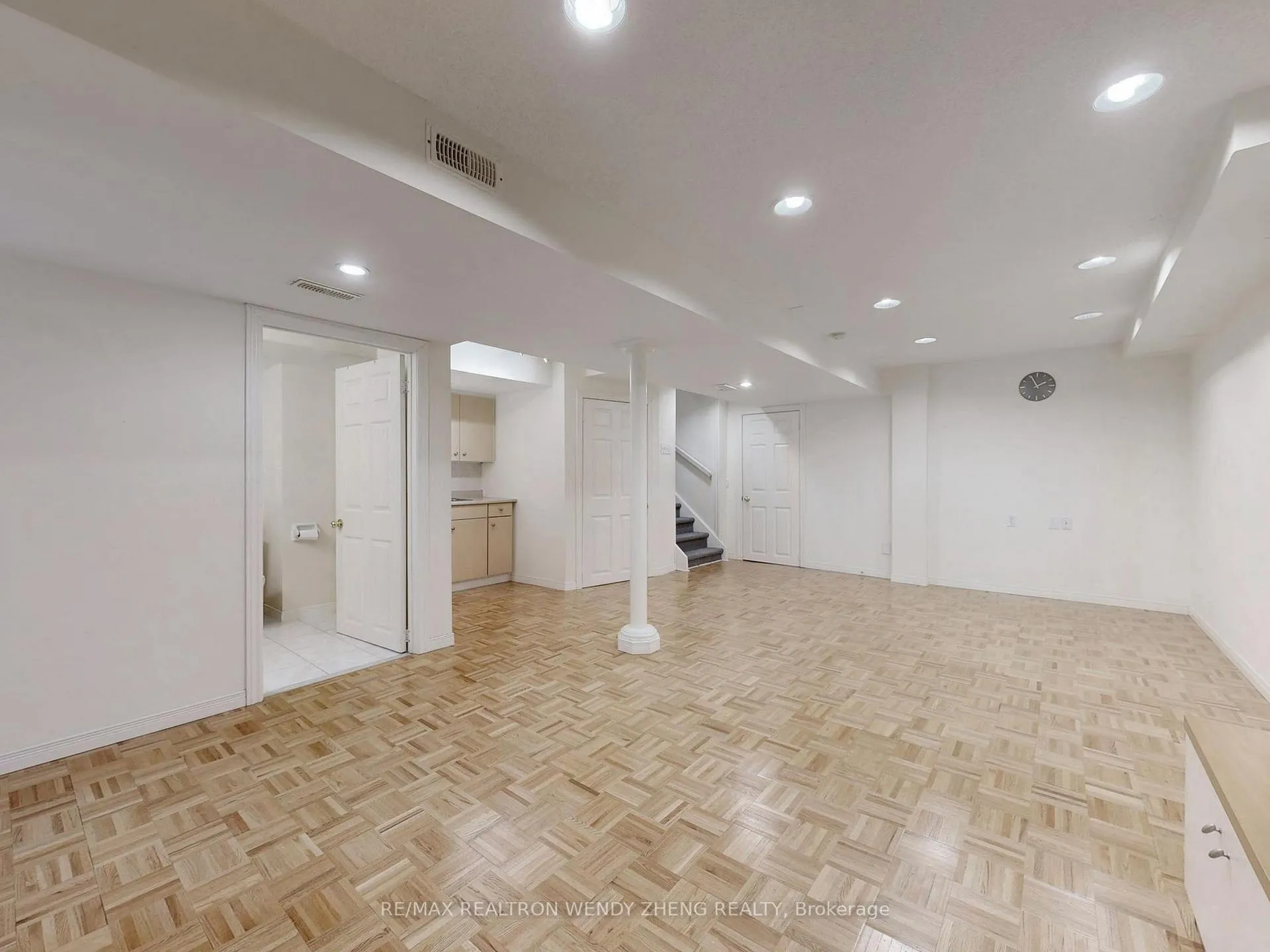 Photo 32 of 75 Macon Place, Markham, Milliken Mills West — HOMEH