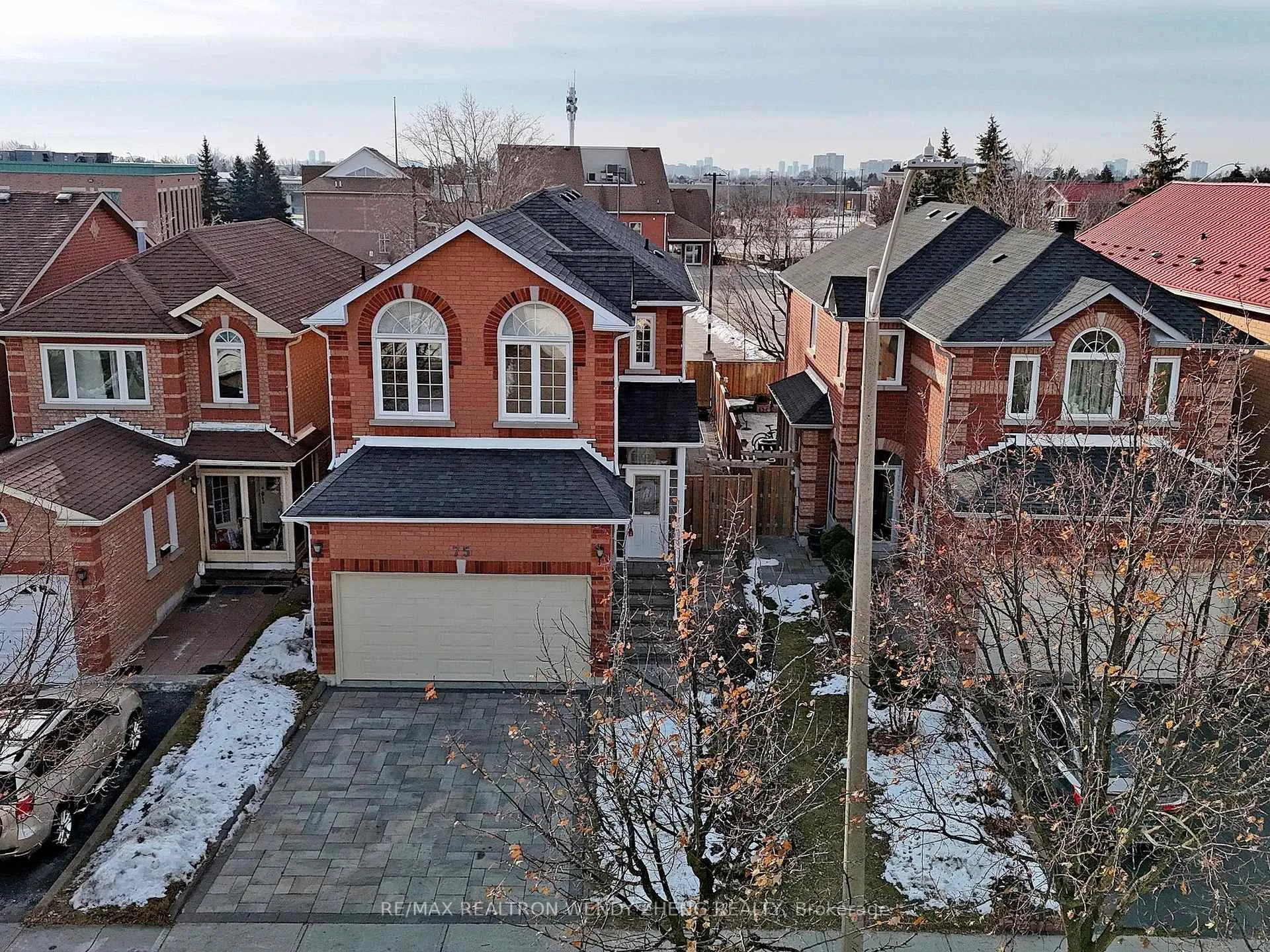 Photo 41 of 75 Macon Place, Markham, Milliken Mills West — HOMEH
