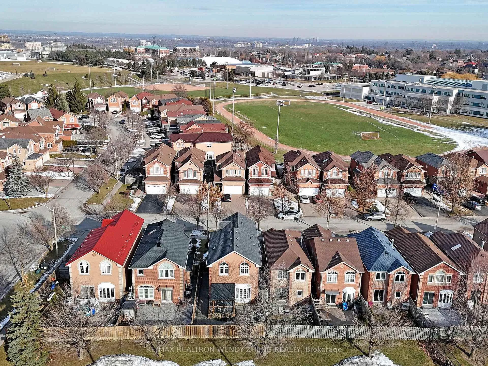 Photo 43 of 75 Macon Place, Markham, Milliken Mills West — HOMEH