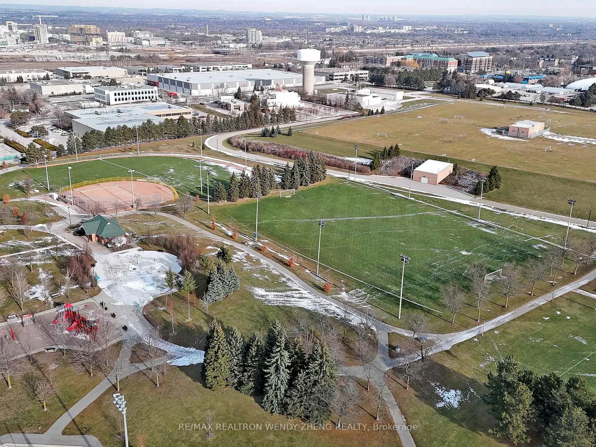 Photo 44 of 75 Macon Place, Markham, Milliken Mills West — HOMEH