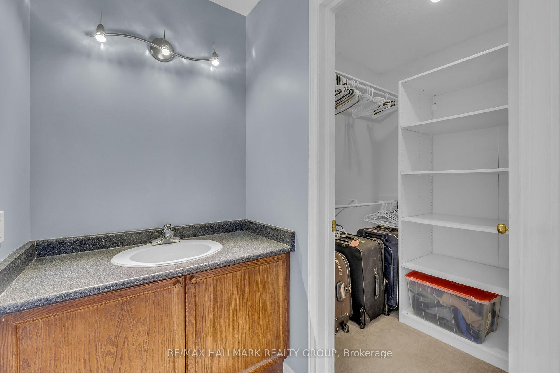 Photo 23 of 124 Kimberwick Crescent, Ottawa, Quinterra — HOMEH