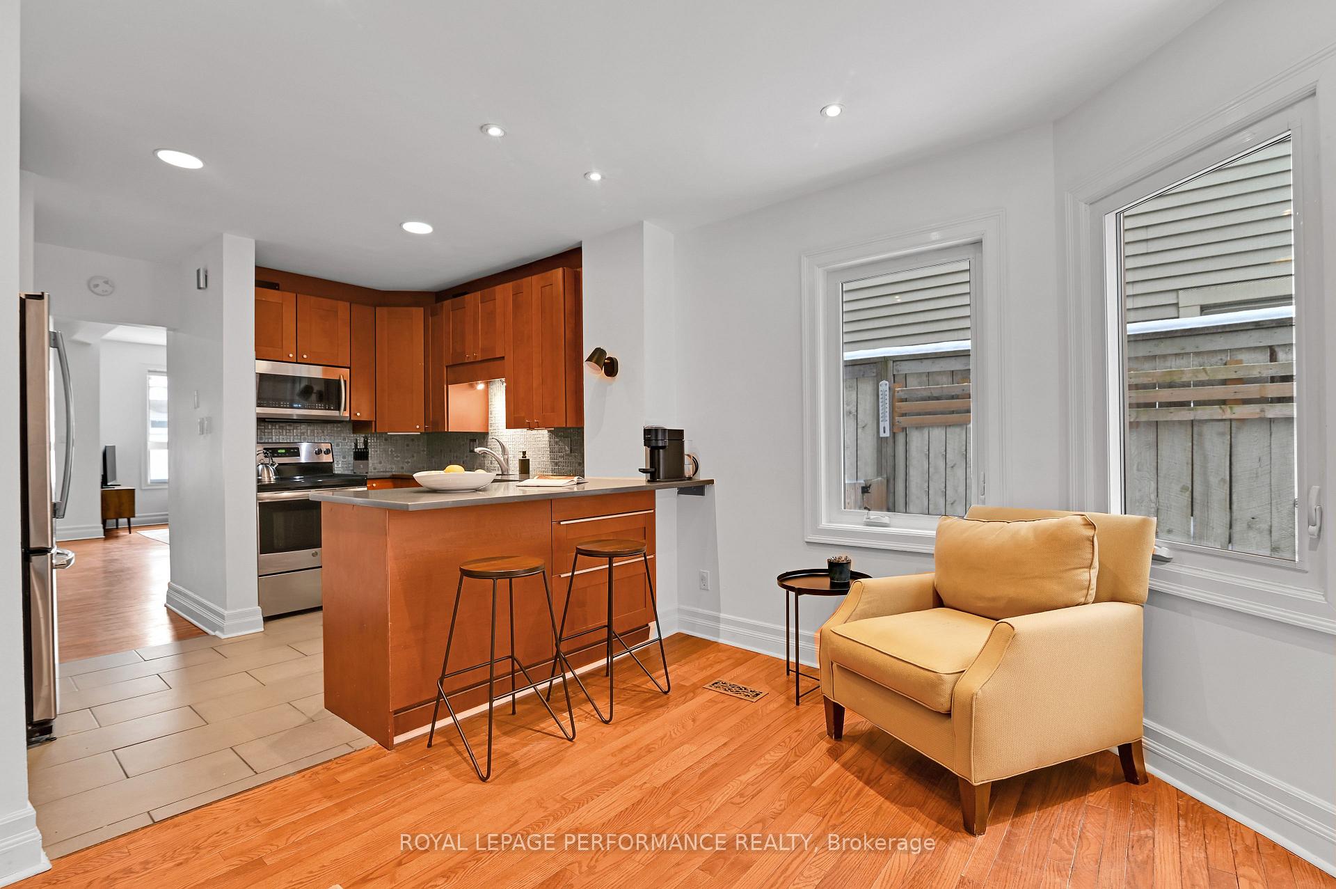 Photo 10 of 194 Charlotte Street, Ottawa, Sandy Hill — HOMEH