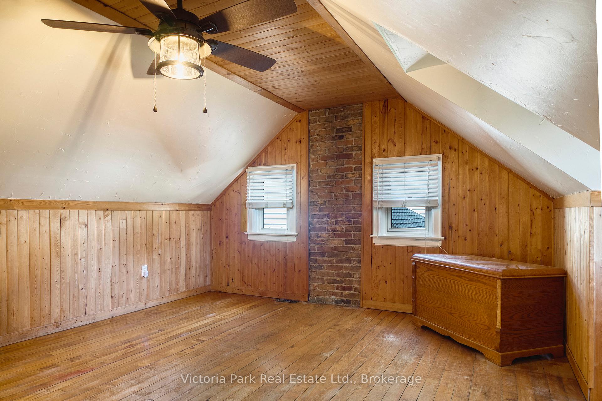 Photo 33 of 707 Rockway Drive, Kitchener — HOMEH