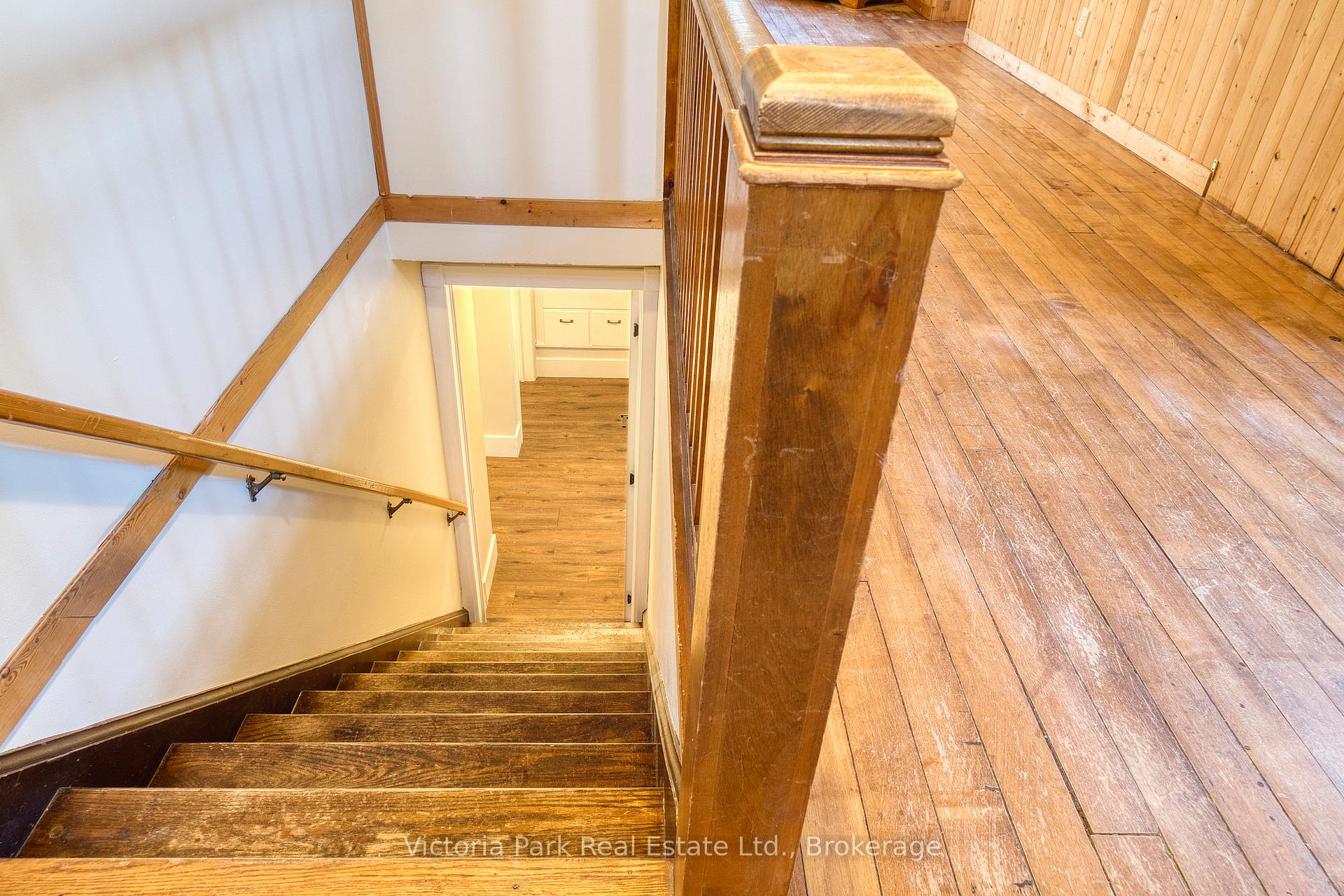 Photo 35 of 707 Rockway Drive, Kitchener — HOMEH