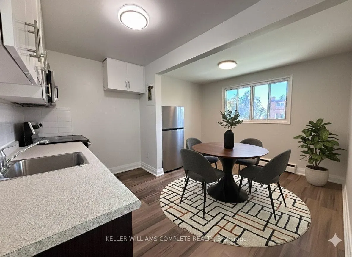 Photo 2 of 280 Lorne Avenue, Kitchener — HOMEH
