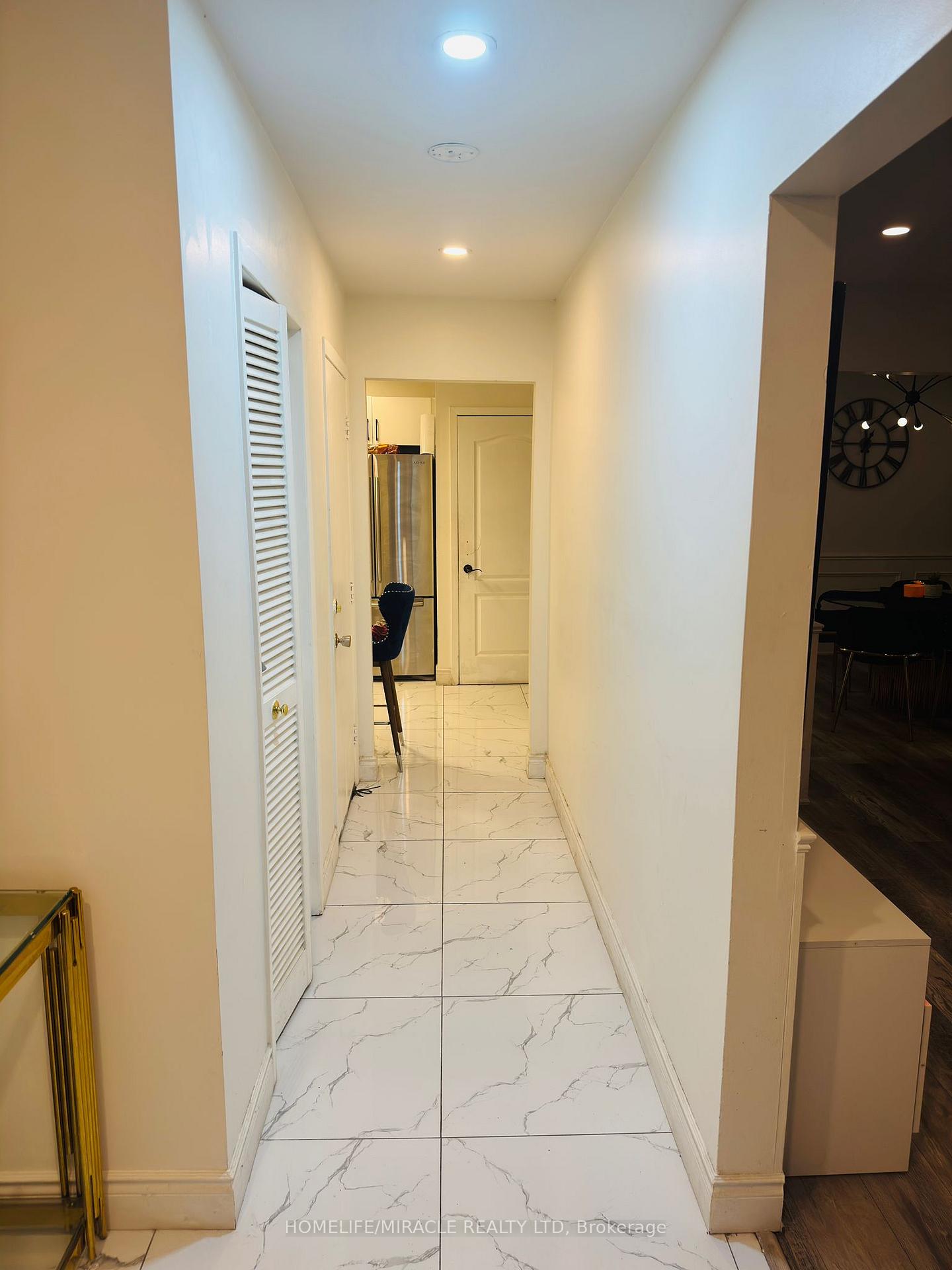 Photo 9 of Unit Upper, 37 Juanita Drive, Hamilton, Westcliffe — HOMEH