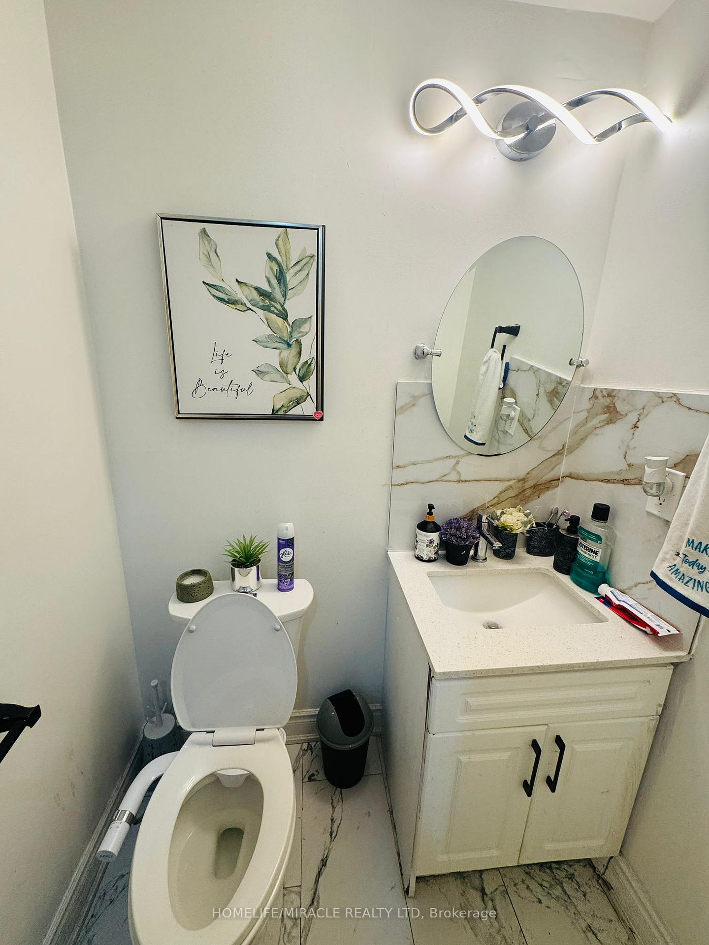 Photo 25 of Unit Upper, 37 Juanita Drive, Hamilton, Westcliffe — HOMEH