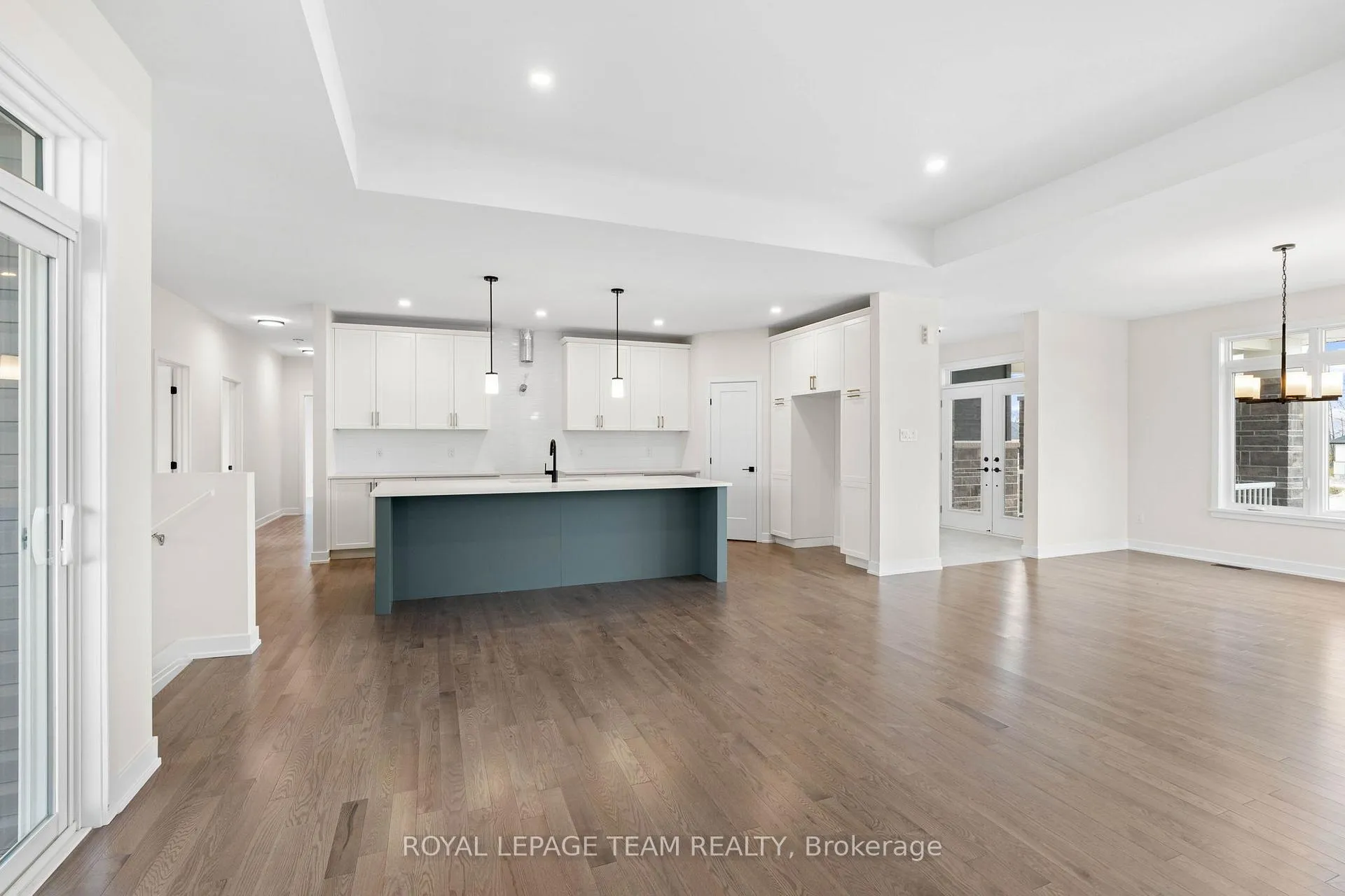Photo 13 of 62 Hogan Drive, McNab/Braeside, Mcnab/Braeside Twps — HOMEH