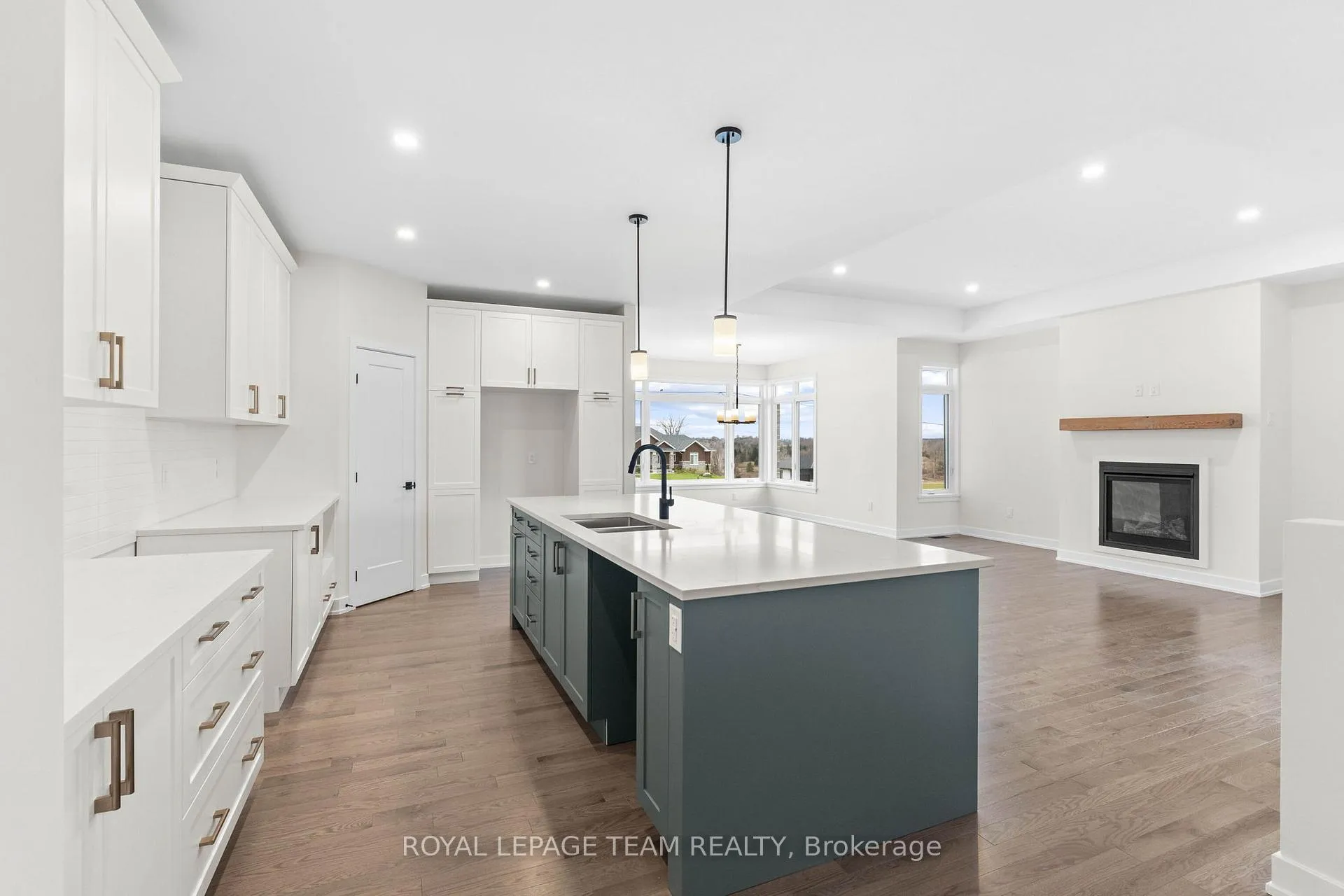 Photo 17 of 62 Hogan Drive, McNab/Braeside, Mcnab/Braeside Twps — HOMEH