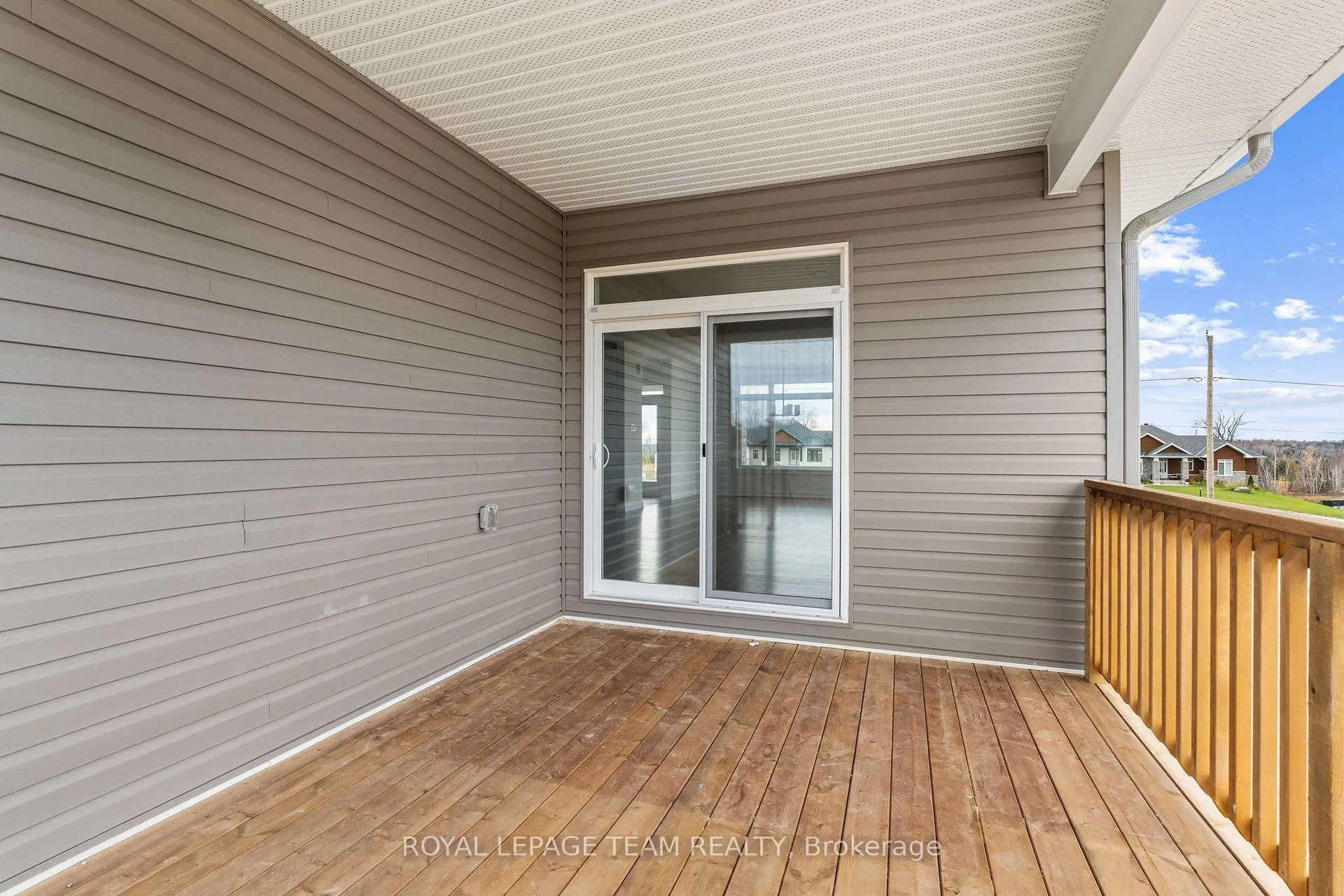 Photo 39 of 62 Hogan Drive, McNab/Braeside, Mcnab/Braeside Twps — HOMEH