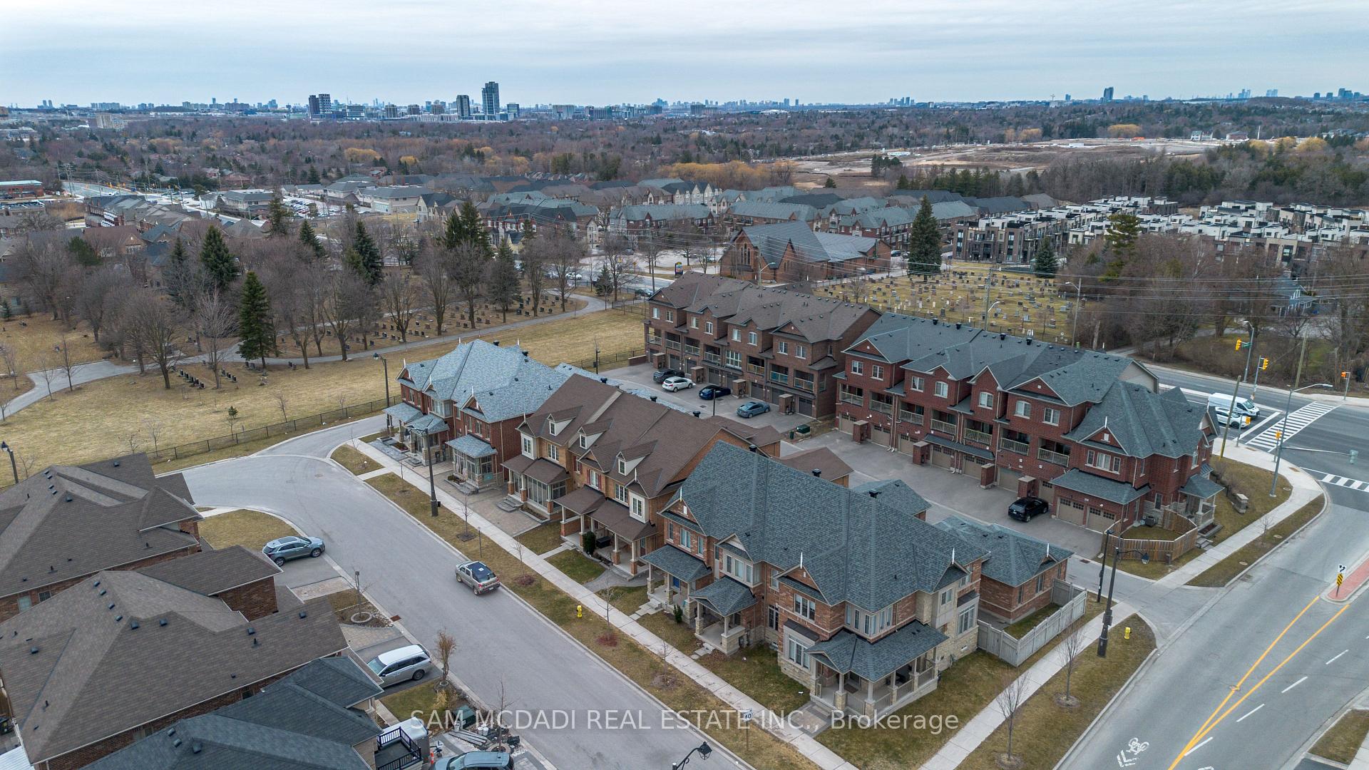 Photo 13 of 3 Henry Bauer Avenue, Markham, Berczy — HOMEH