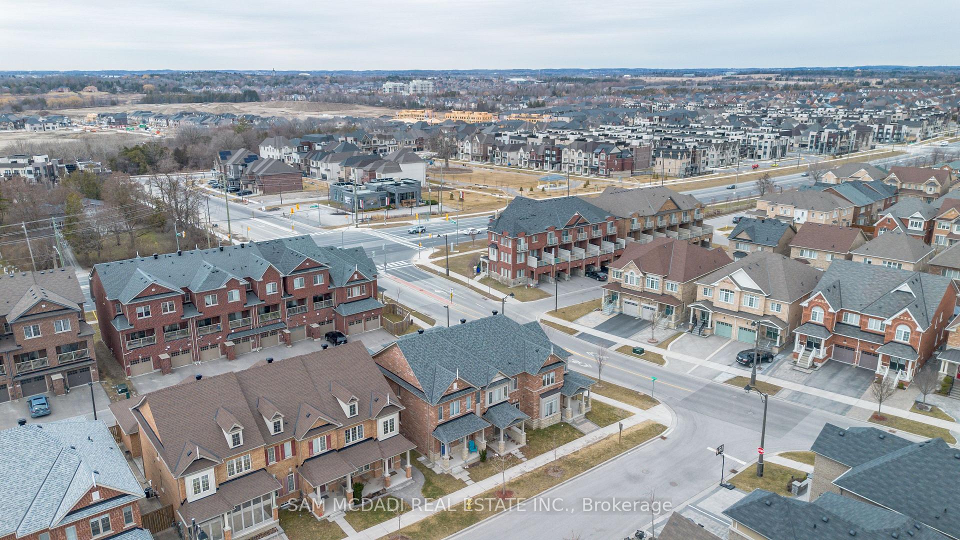 Photo 15 of 3 Henry Bauer Avenue, Markham, Berczy — HOMEH