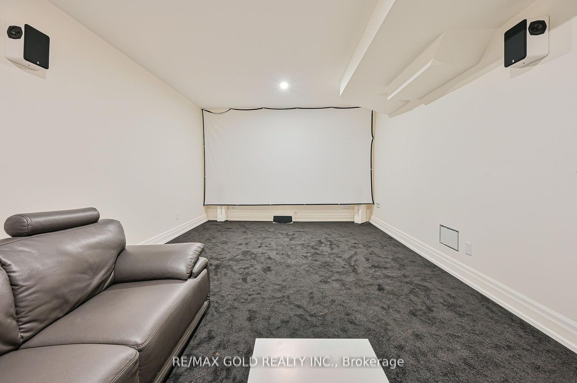 Photo 39 of 48 Sylvadene Parkway, Vaughan, East Woodbridge — HOMEH