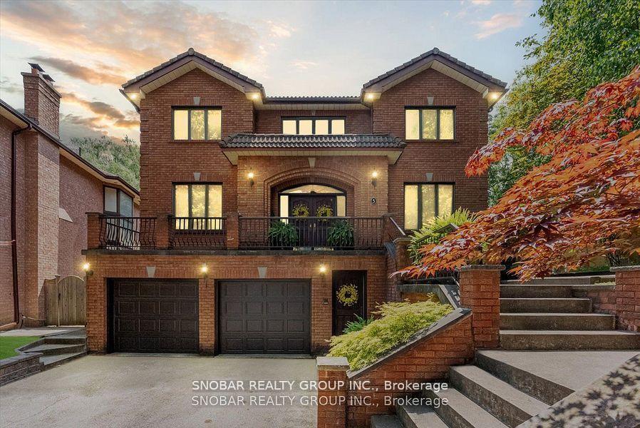 Photo 25 of 5 Weston Wood Road, Etobicoke, Humber Heights — HOMEH