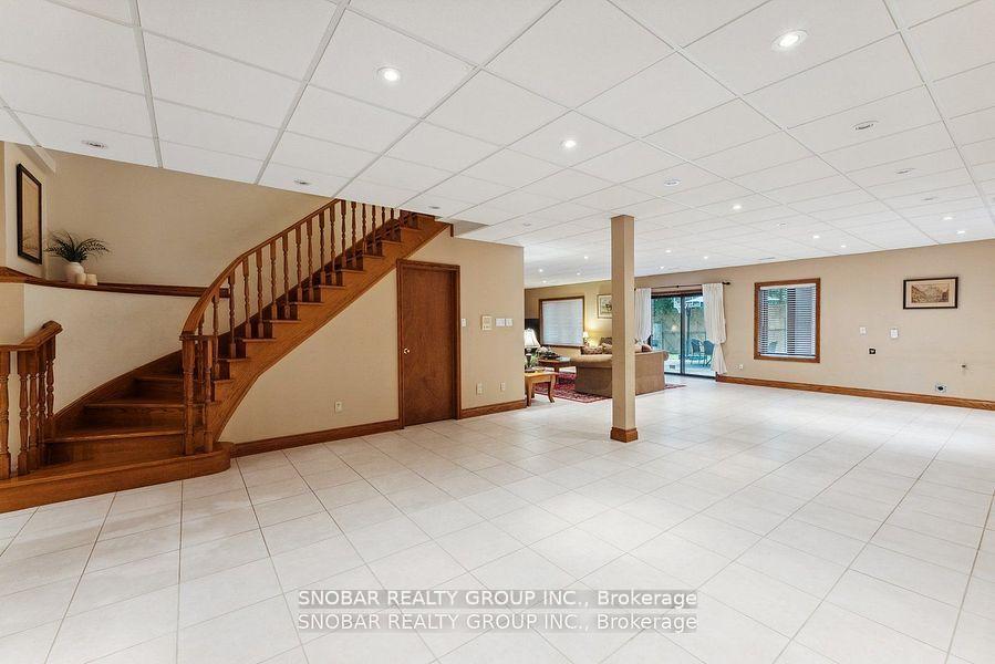 Photo 29 of 5 Weston Wood Road, Etobicoke, Humber Heights — HOMEH