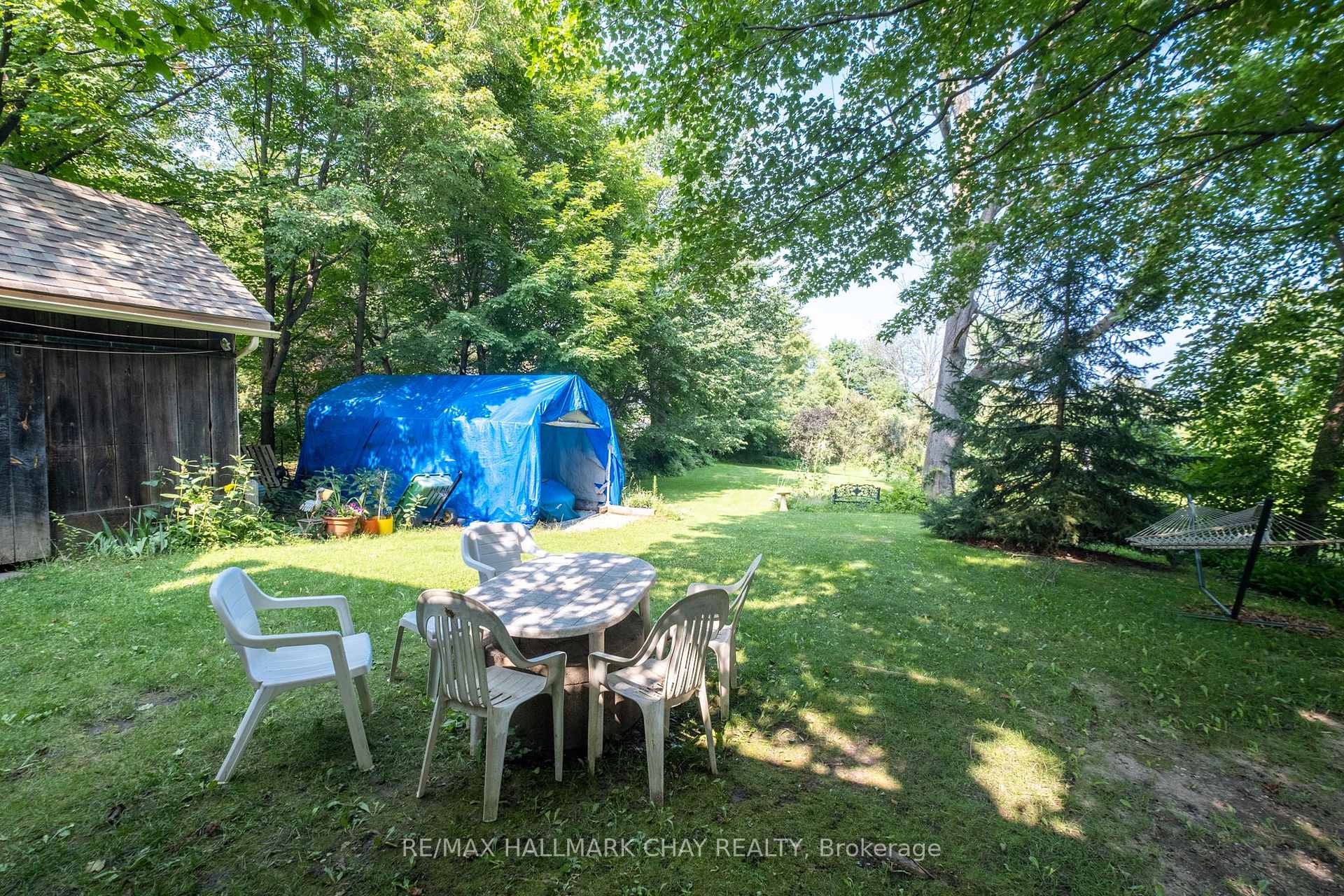 Photo 18 of 929 Yonge Street, Barrie, Rural Barrie Southeast — HOMEH