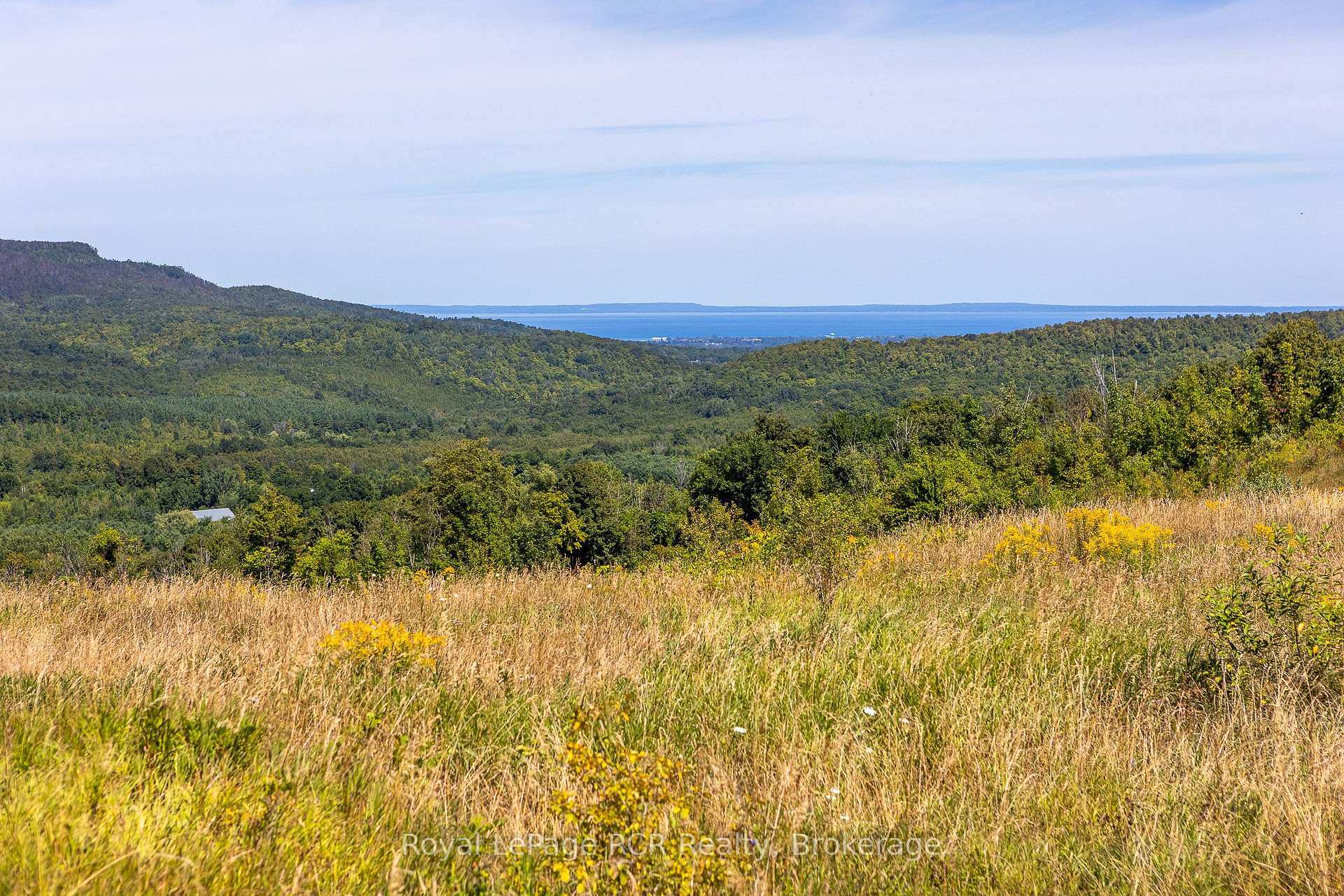 Photo 2 of 634931 Pretty River Road, Grey Highlands — HOMEH