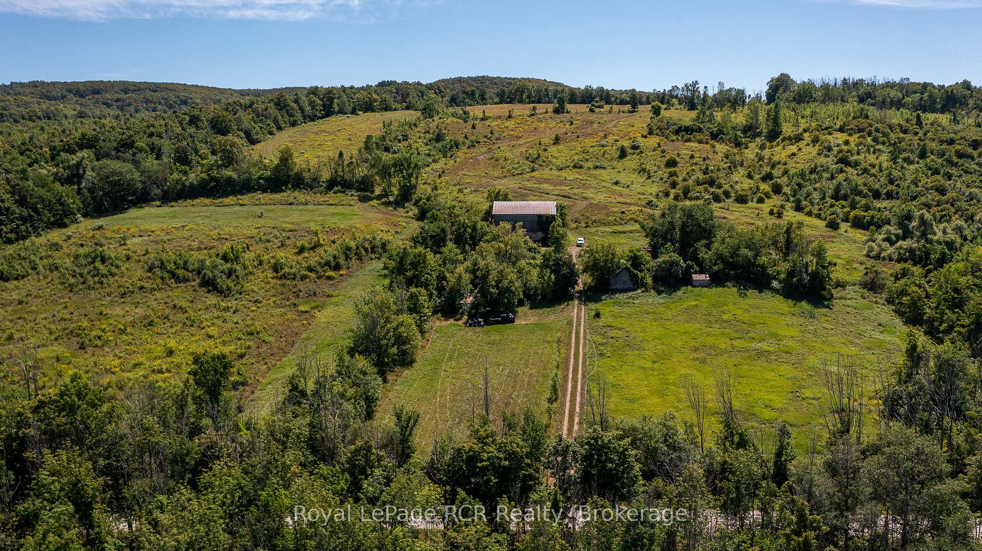 Photo 6 of 634931 Pretty River Road, Grey Highlands — HOMEH