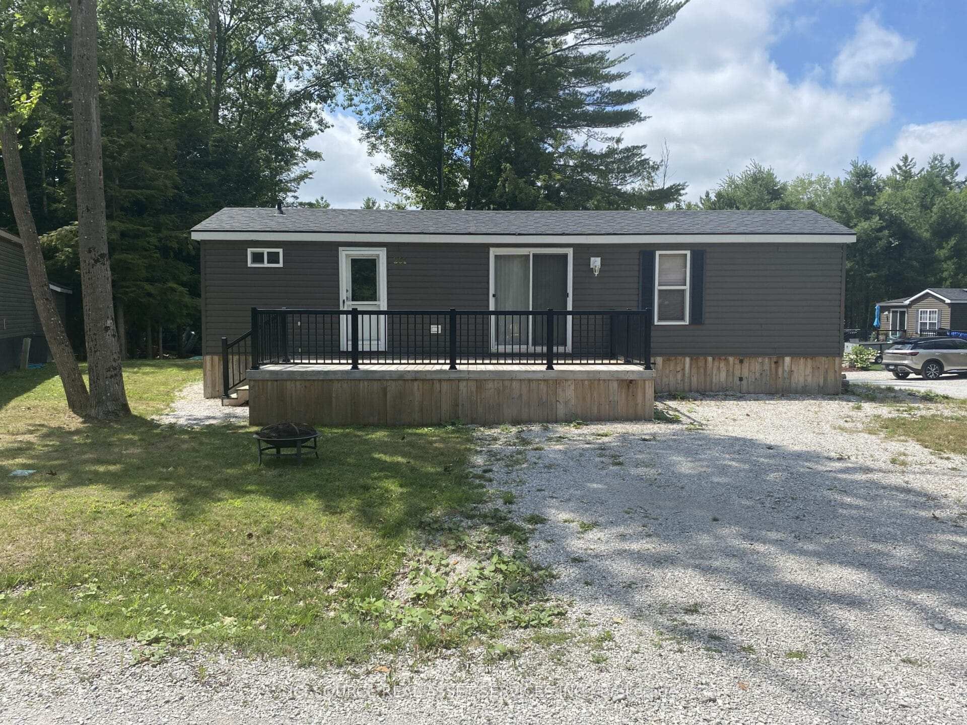 Front of Unit SMR201, 1082 Shamrock Marina Road