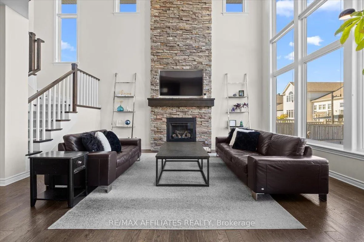 Photo 10 of 308 Equine Way, Ottawa, Kanata - Emerald Meadows/Trailwest — HOMEH