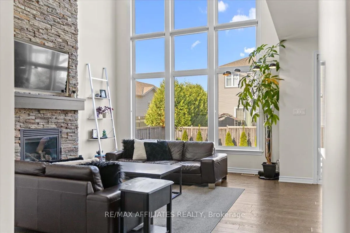 Photo 11 of 308 Equine Way, Ottawa, Kanata - Emerald Meadows/Trailwest — HOMEH