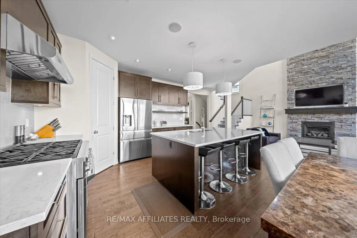 Photo 16 of 308 Equine Way, Ottawa, Kanata - Emerald Meadows/Trailwest — HOMEH