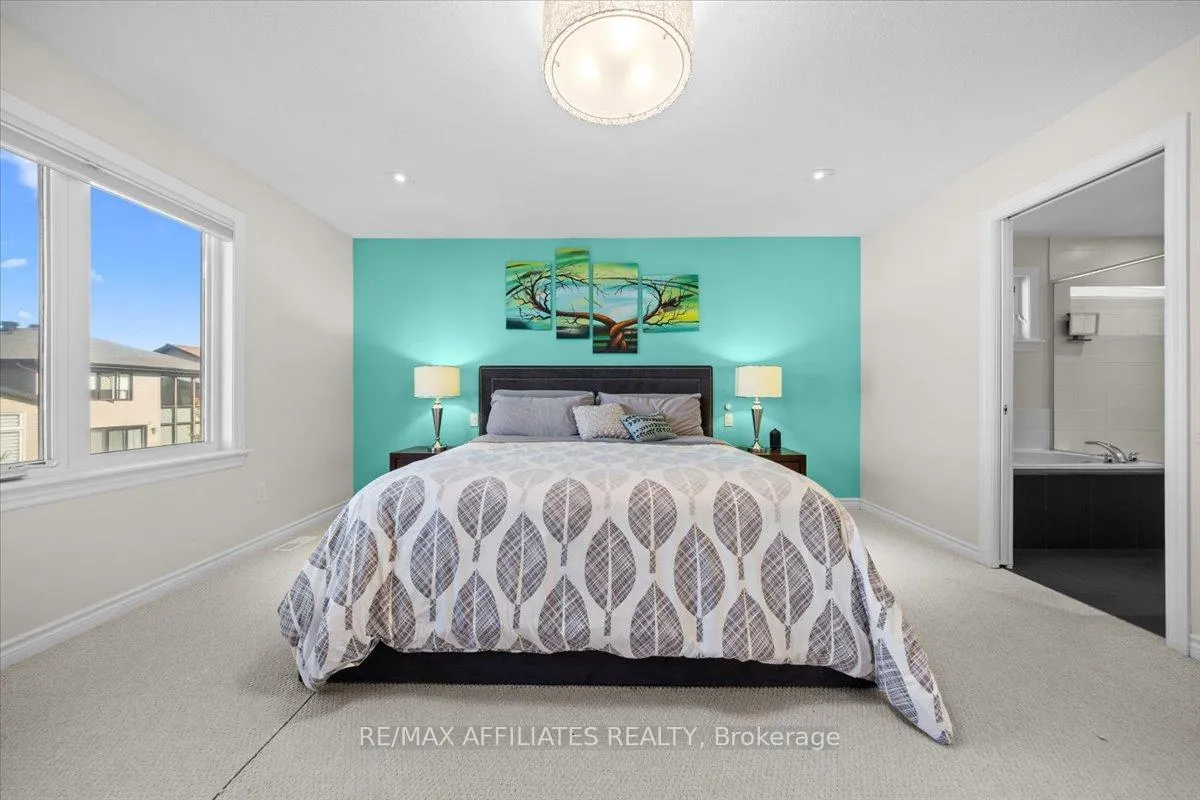 Photo 33 of 308 Equine Way, Ottawa, Kanata - Emerald Meadows/Trailwest — HOMEH