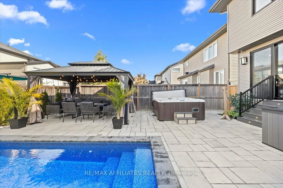 Photo 40 of 308 Equine Way, Ottawa, Kanata - Emerald Meadows/Trailwest — HOMEH