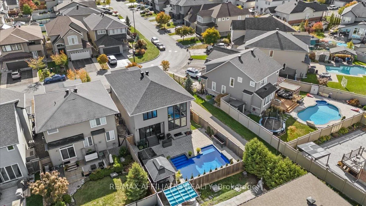 Photo 42 of 308 Equine Way, Ottawa, Kanata - Emerald Meadows/Trailwest — HOMEH