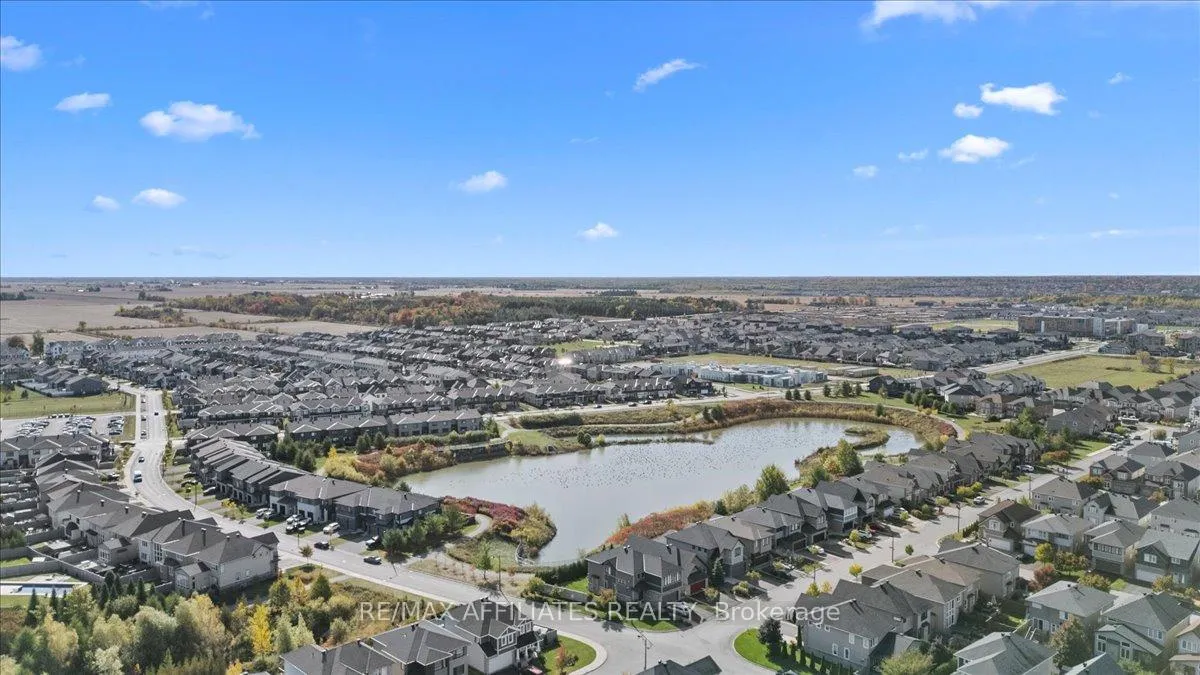 Photo 44 of 308 Equine Way, Ottawa, Kanata - Emerald Meadows/Trailwest — HOMEH
