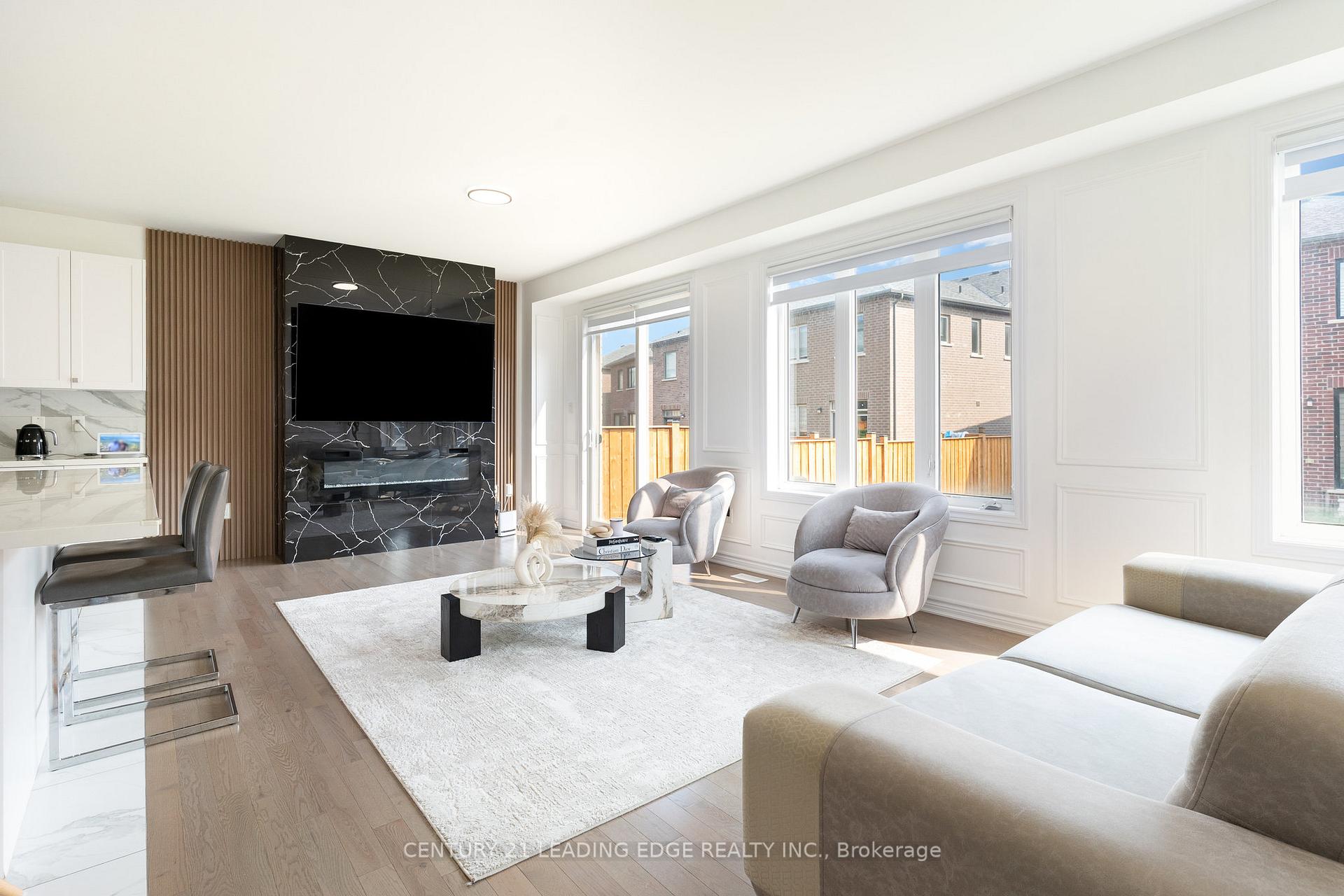 Photo 6 of 35 Petch Avenue, Caledon, Rural Caledon — HOMEH